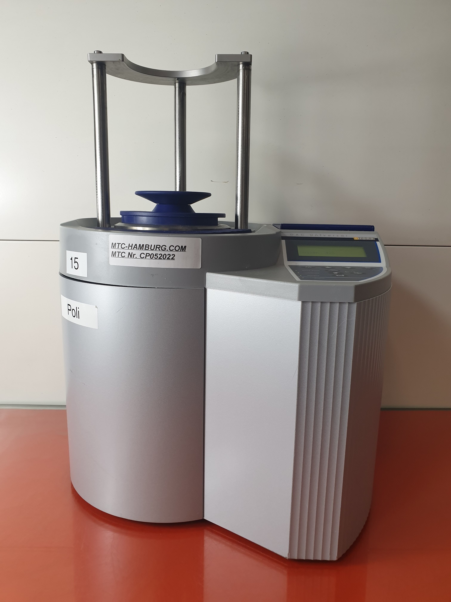 Sirona DAC Universal Sterilisator Instrumentenhygiene Hand & Winkelstücke