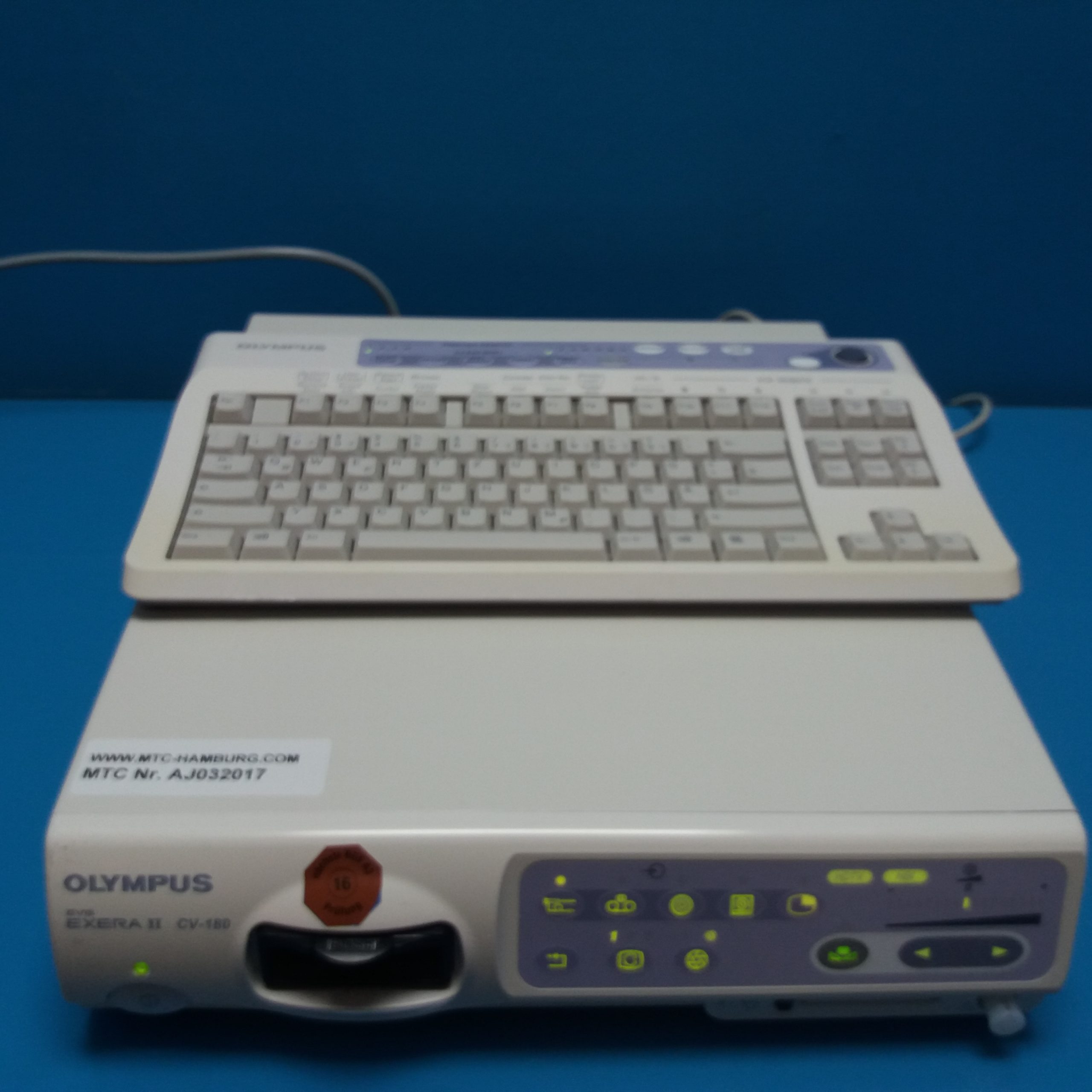 Olympus EXERA II CV-180 Video Processor mit Tastatur MAJ-1428