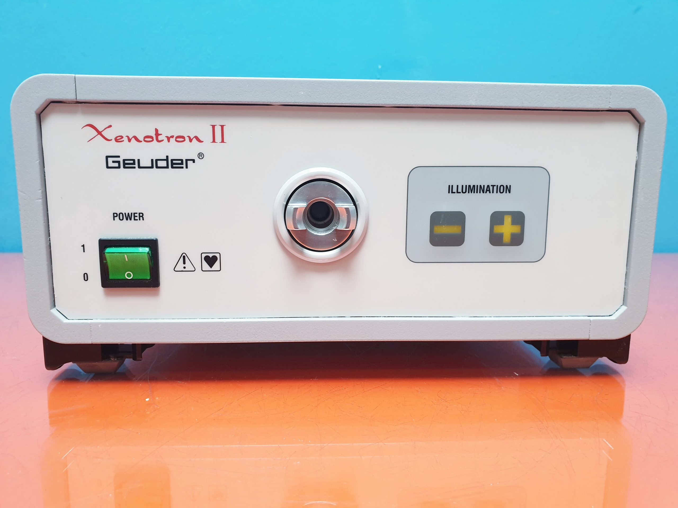 Geuder Xenotron II Xenon Lichtquelle 200 Watt