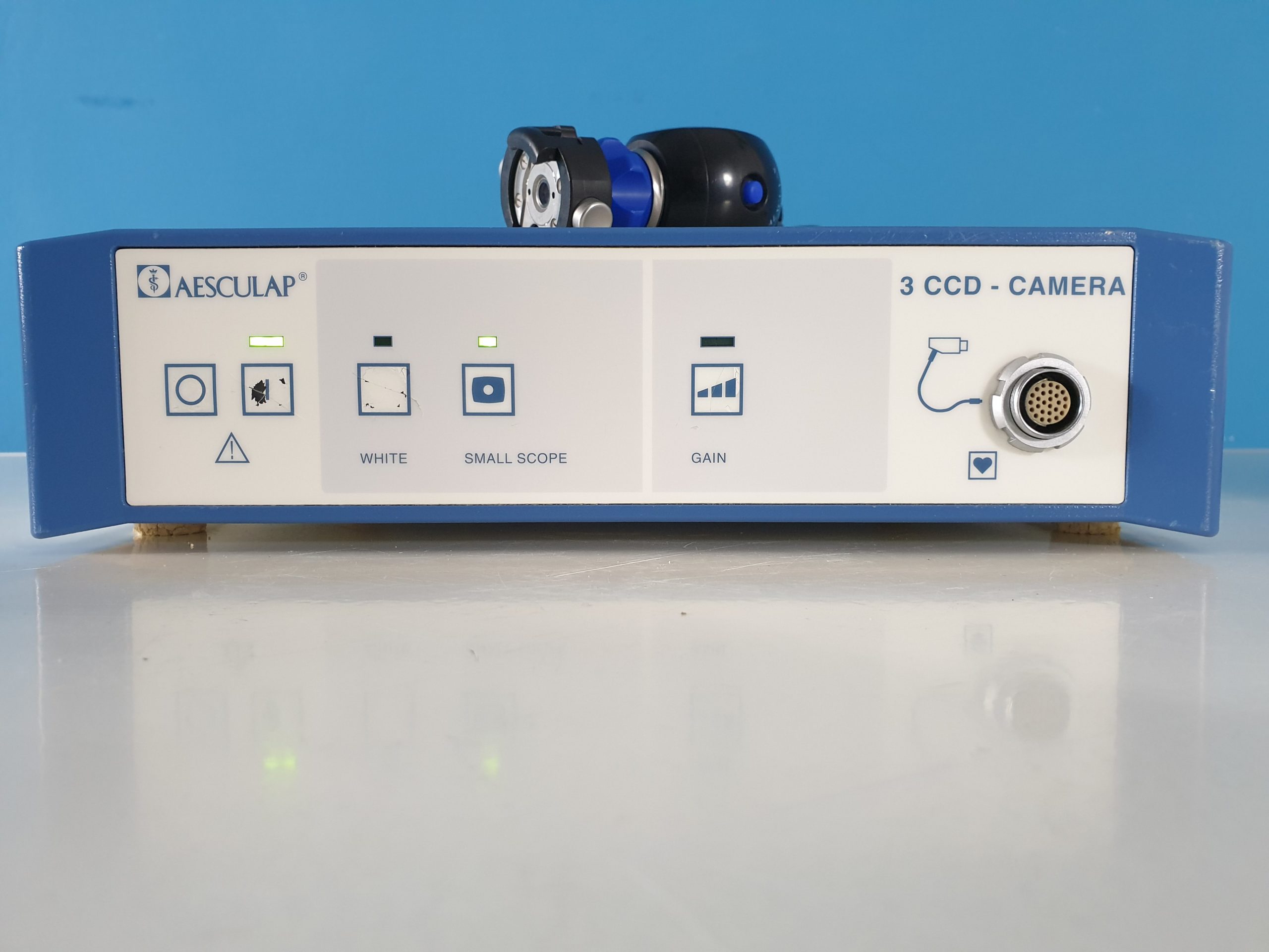 Aesculap 3 CCD – CAMERA – PV 410 // PV410 Endoskopie Kamerasystem Prozessor processor mit Kamerkopf