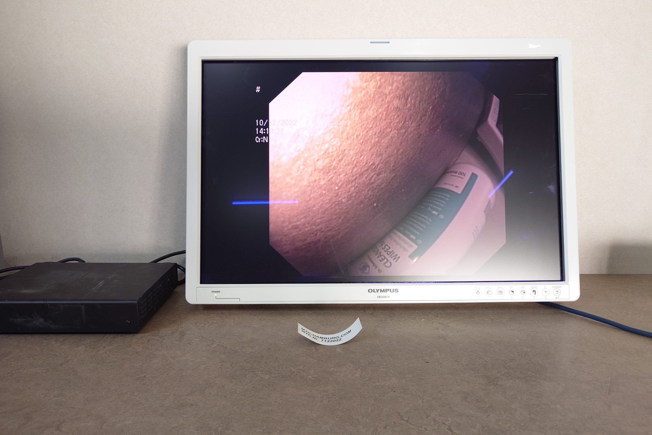 Olympus OEV261H 26 LCD Color Monitor