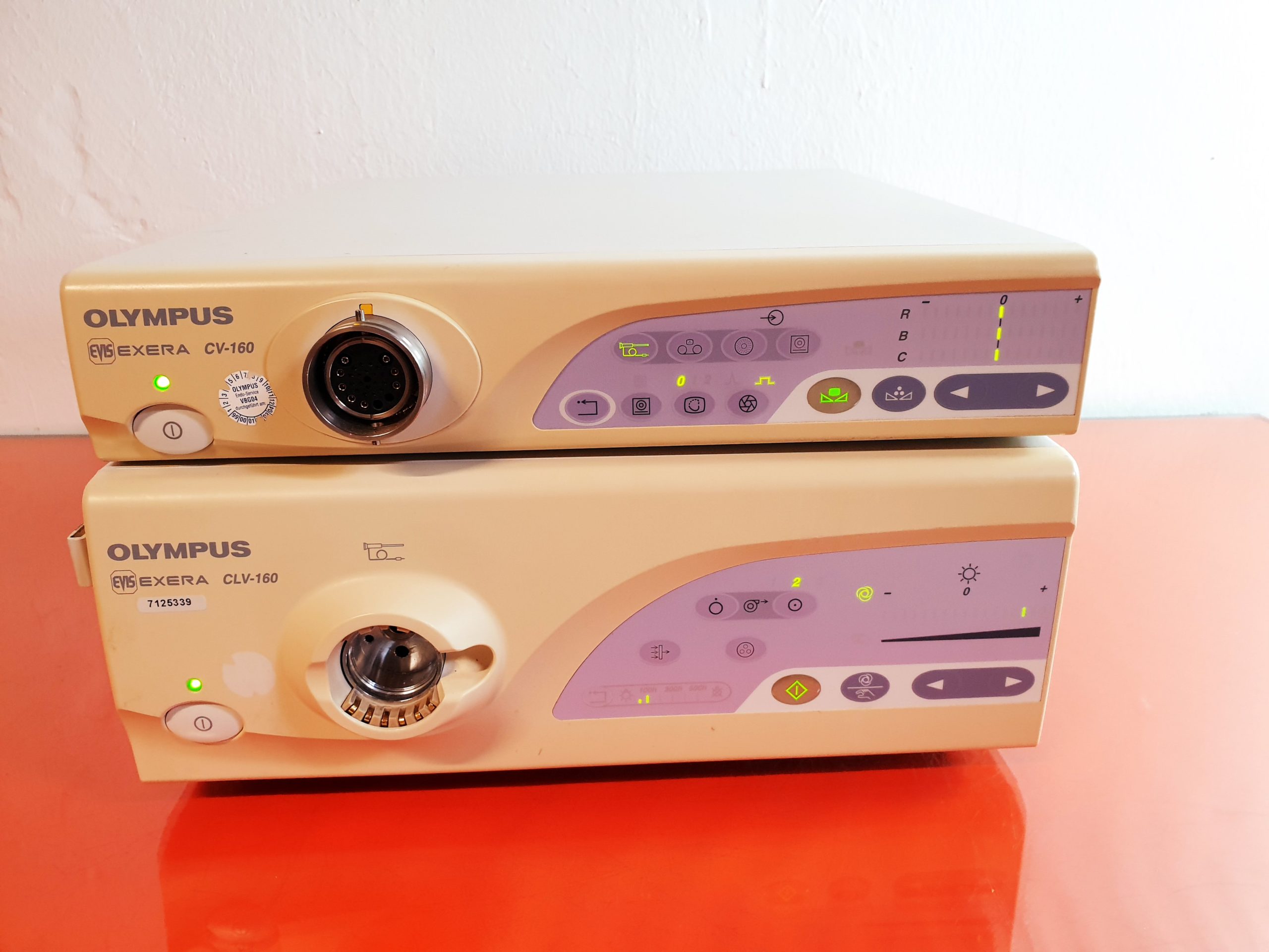 OLYMPUS CV-160 + CLV-160 Endoskopie-System