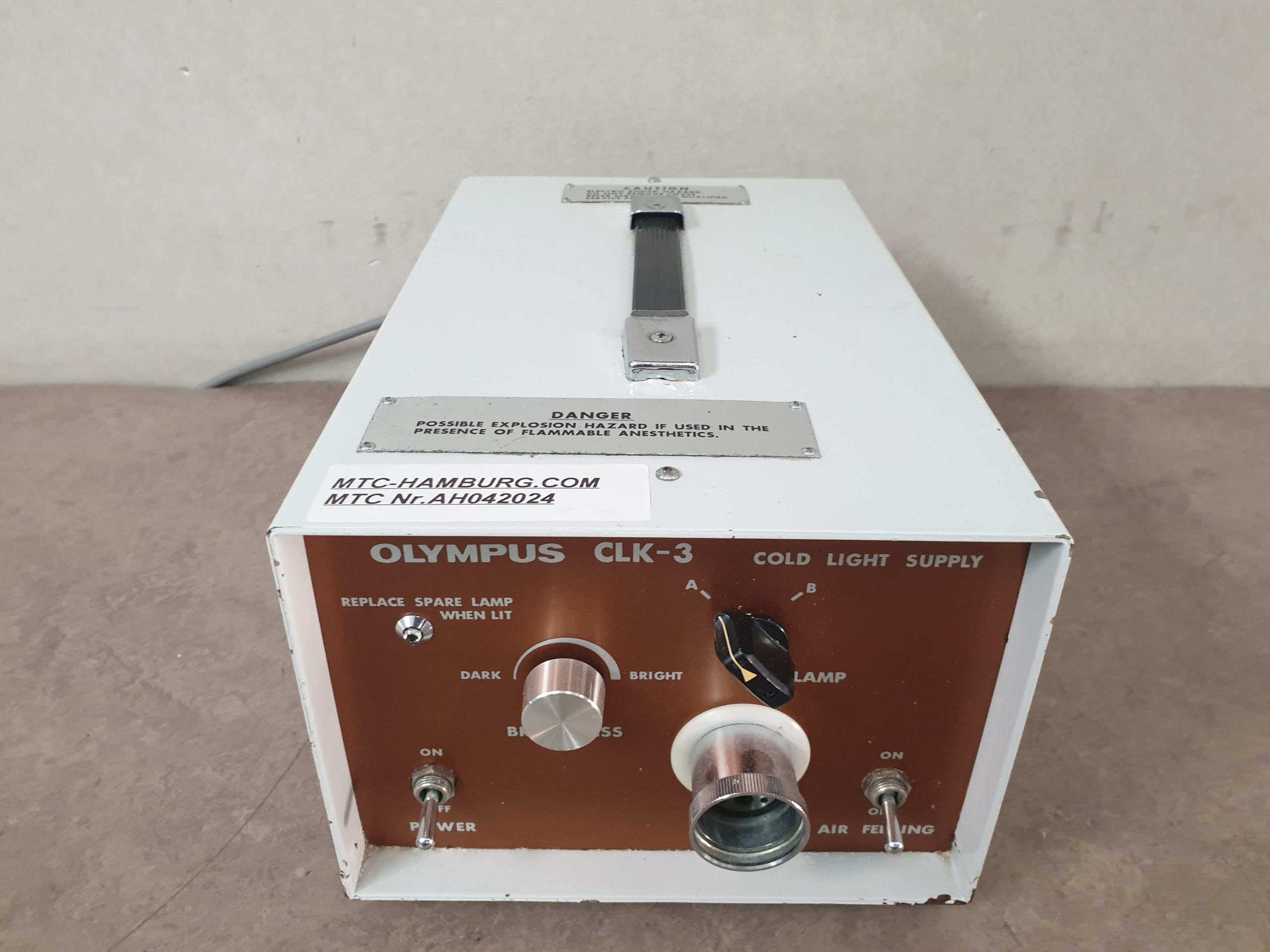 Olympus Kaltlichtquelle – Kaltlichtlampe CLK-3 – Endoskopie