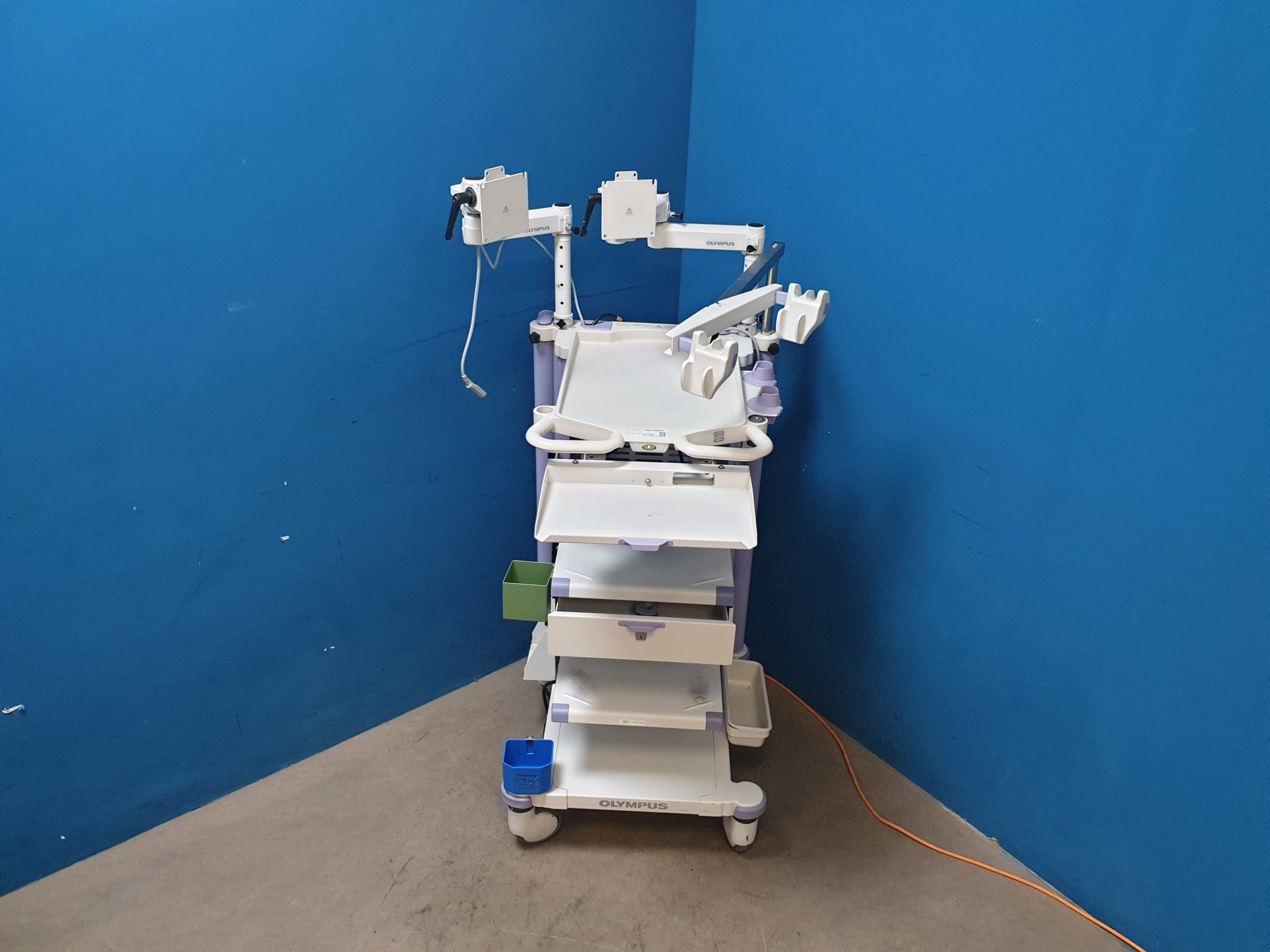 Olympus WM-NP1 Gerätewagen – Endoskopie Wagen mit Monitor Halter