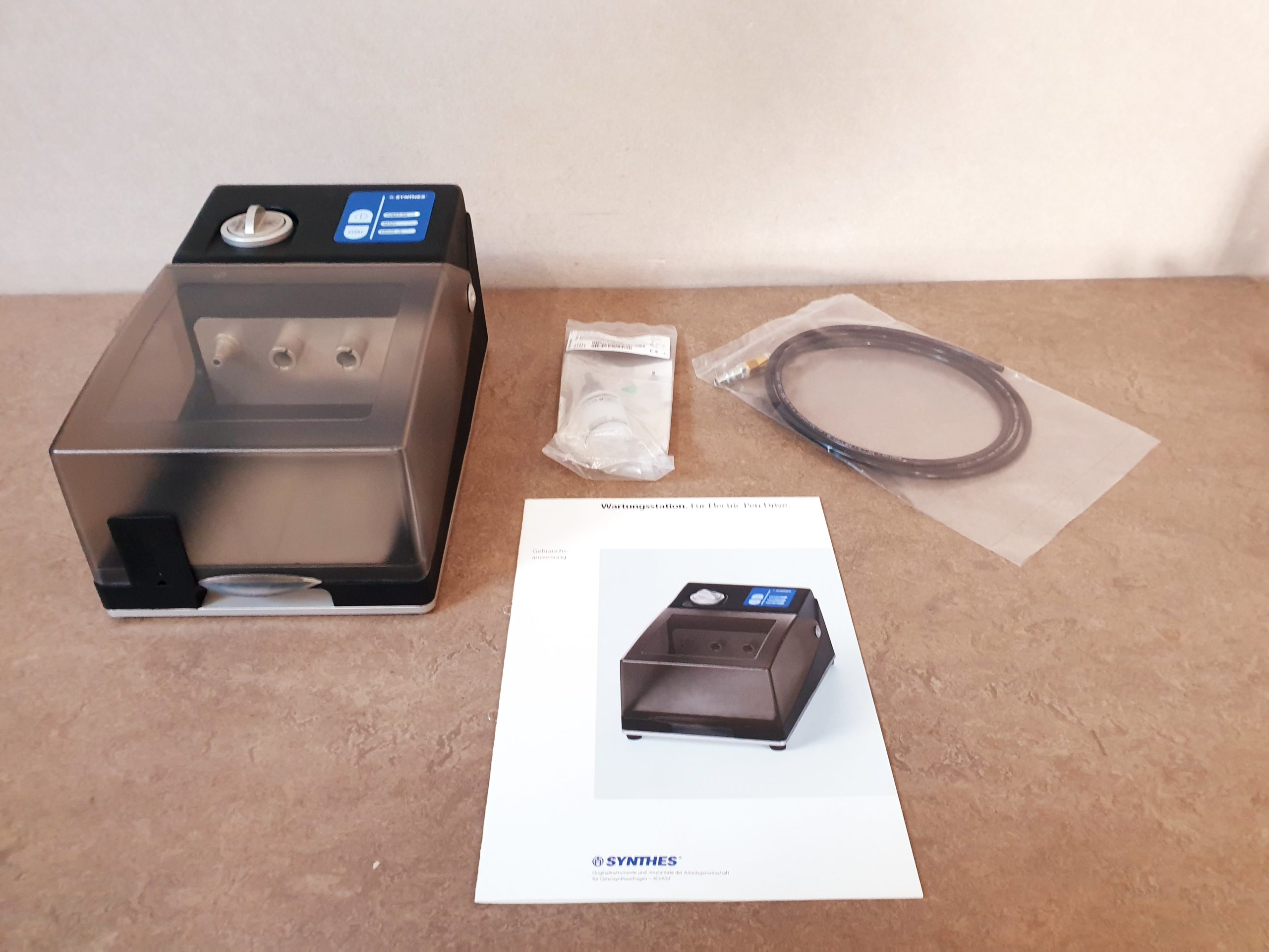 SYNTHES 05.001.0099 Maintenance Unit