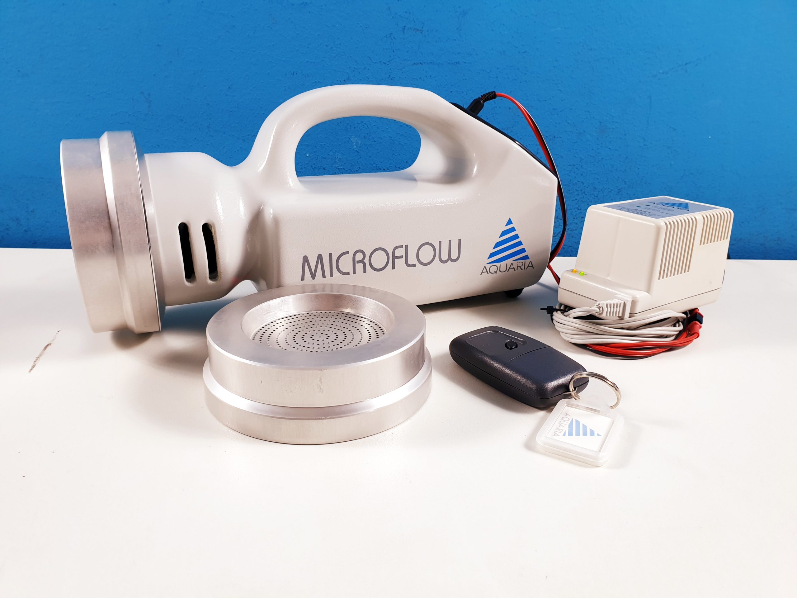 Aquaria Microflow Sampler