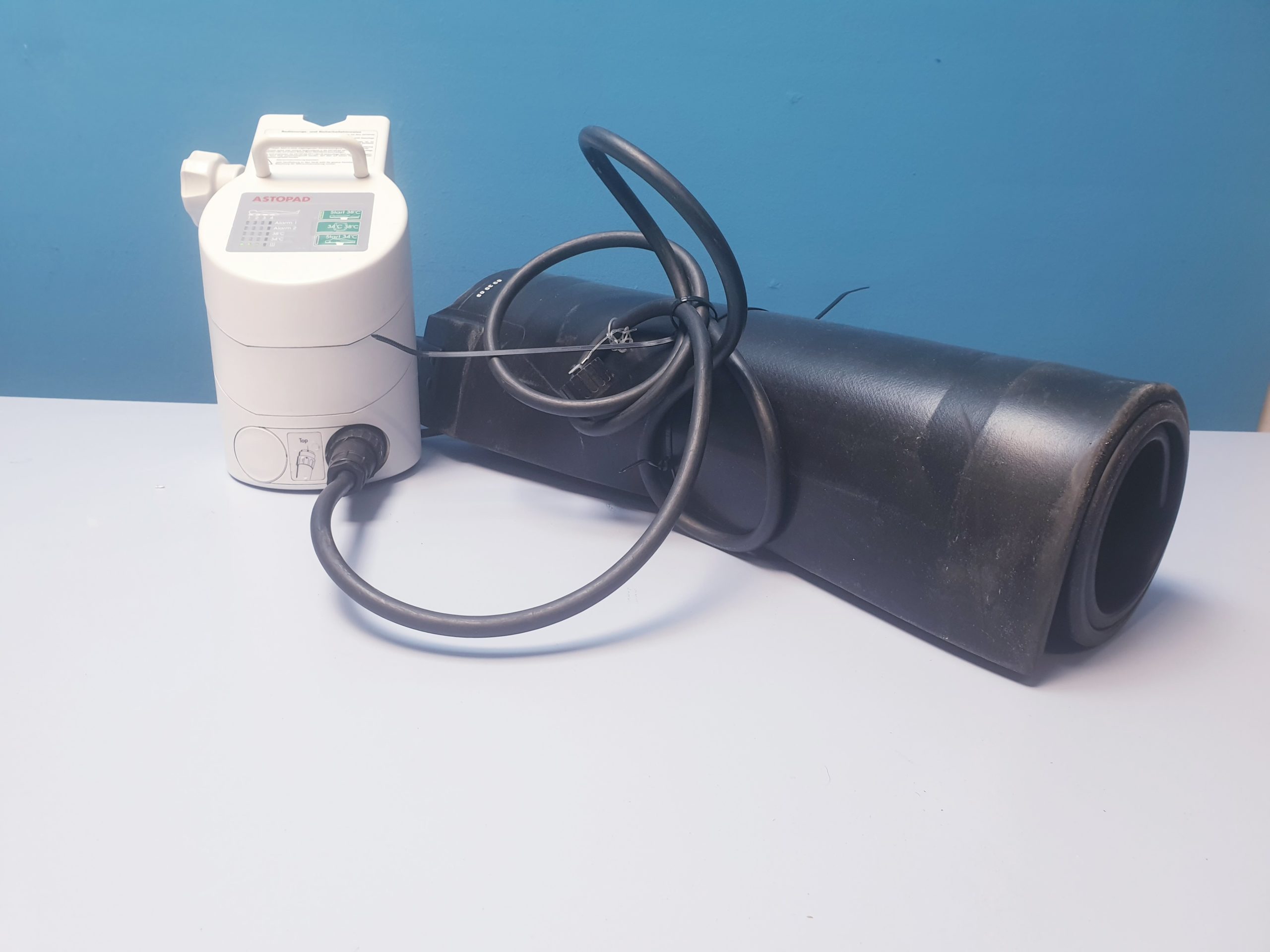 Stihler Astopad OPT 120 Patient Warmer – Steuergerät mit Wärmematte