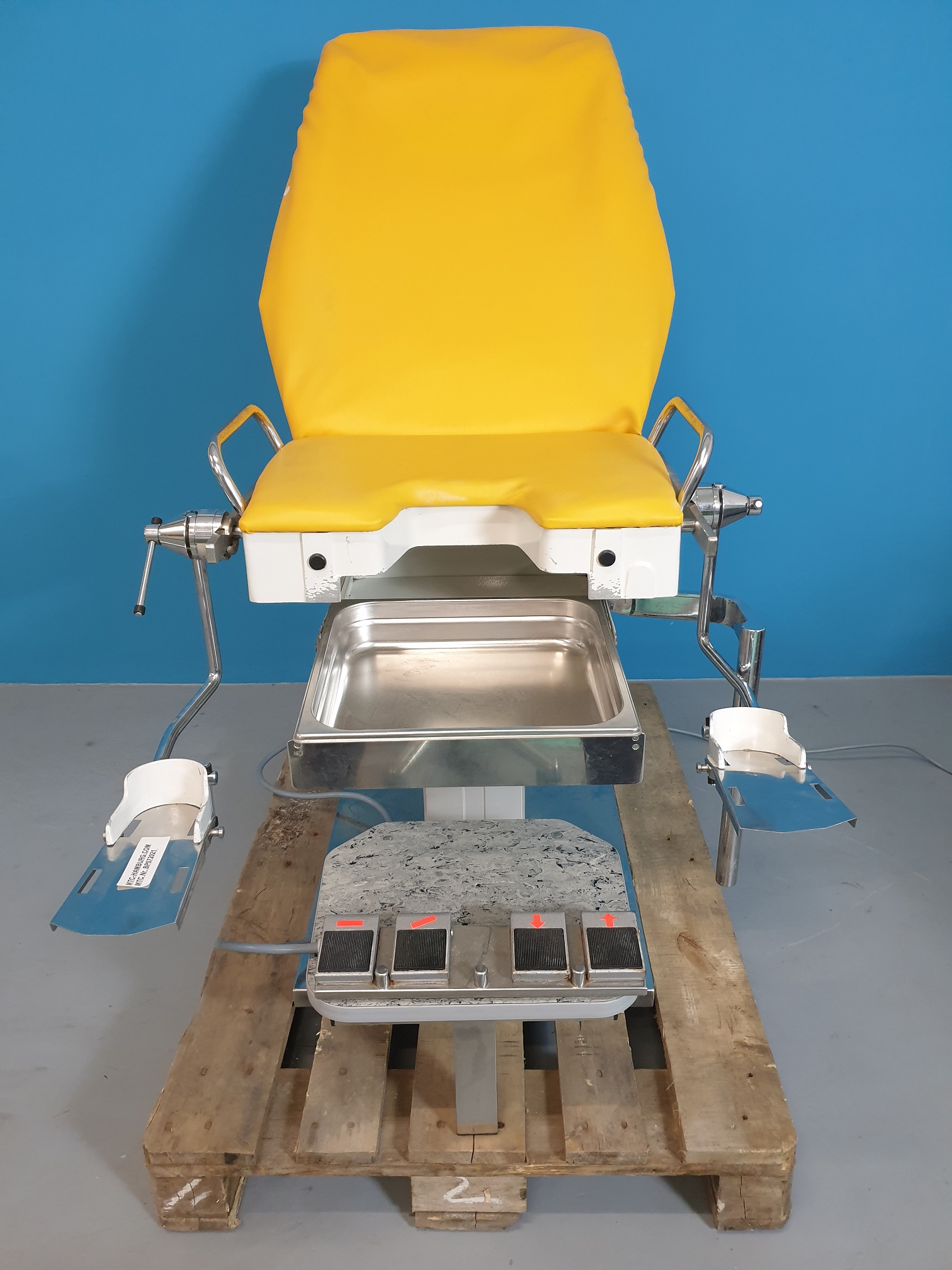 Gynäkologischer Untersuchungsstuhl Magnetic Elektromotoren AG LC 12ZWDS-004