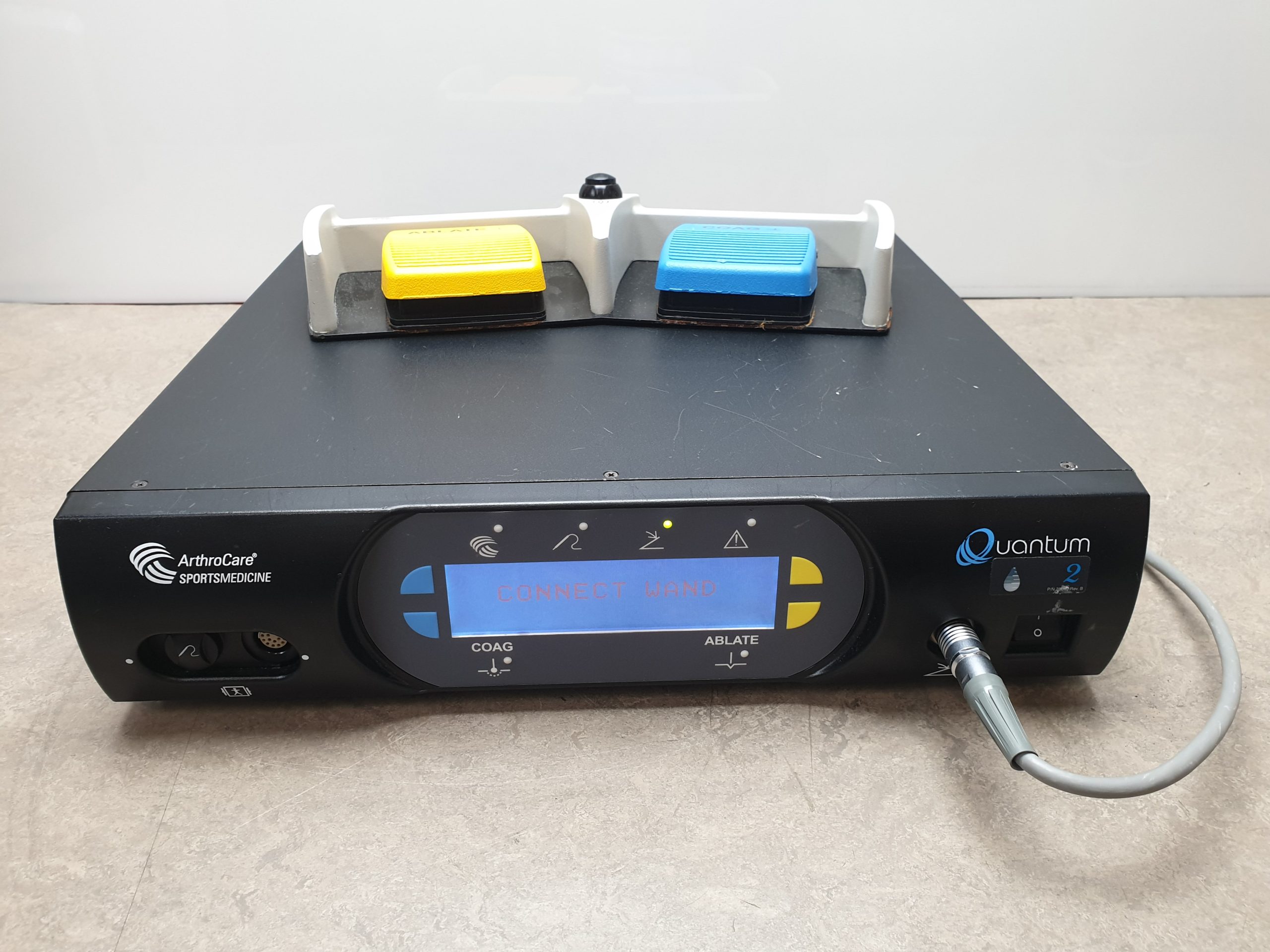 ArthoCare RF12000 Quantum 2 + Fußschalter