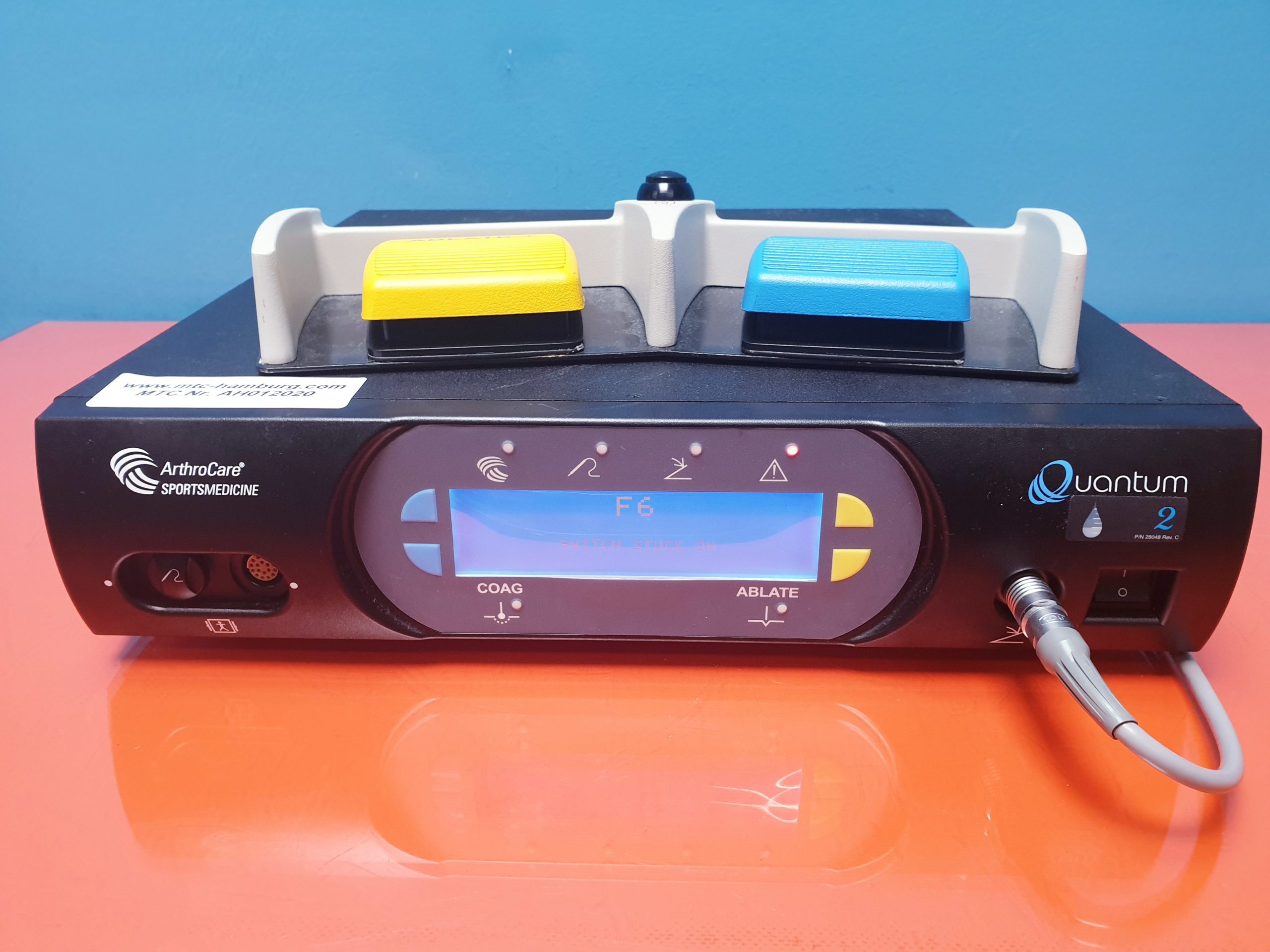 Arthrocare Quantum RF12000 Arthroskopische RF Generator / Coblation Sytem mit Fussschalter