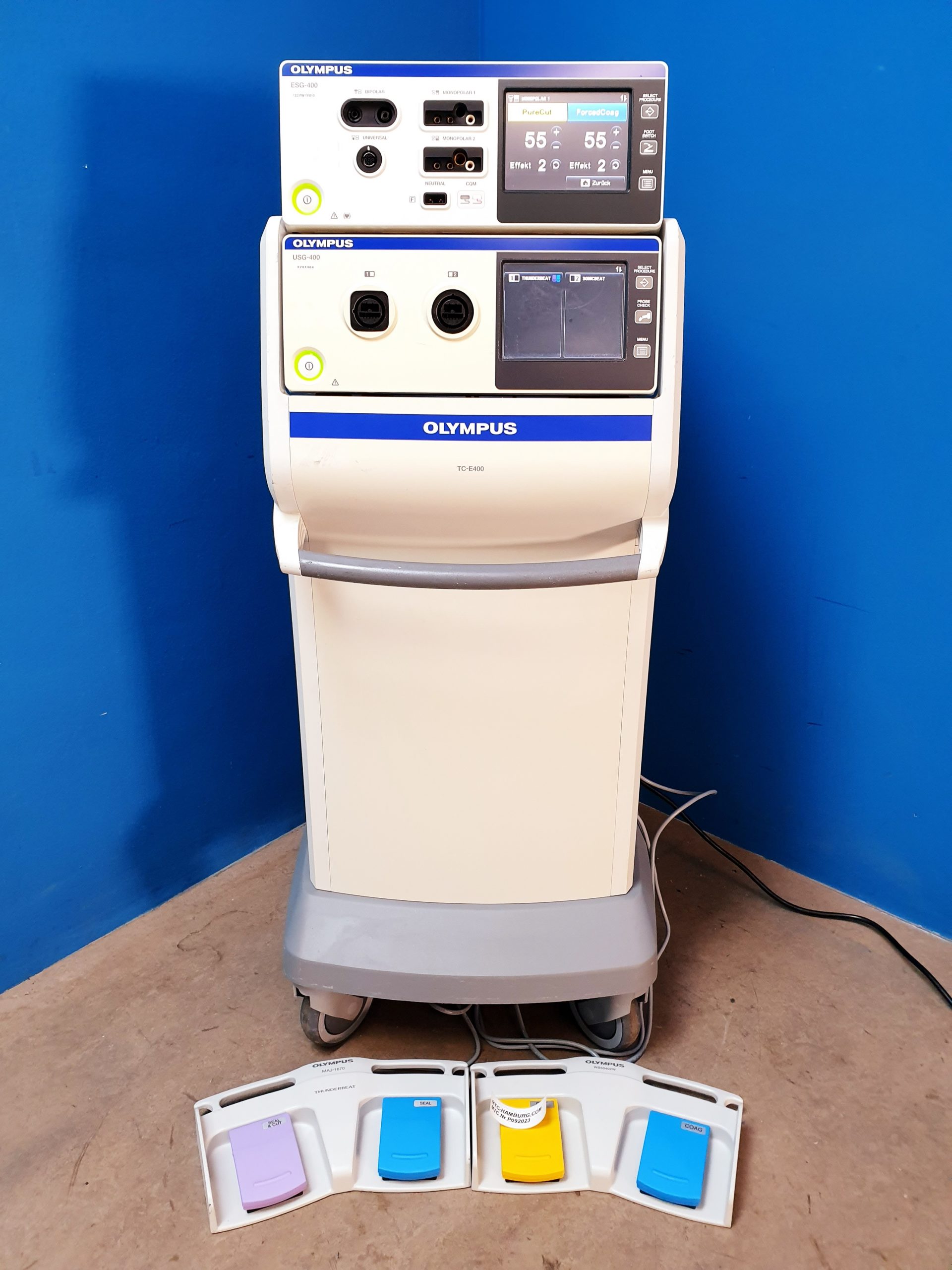 Olympus USG-400 // USG400 Ultraschall Generator ESG-400 // ESG400 HF-Generator TC-E400 Cart