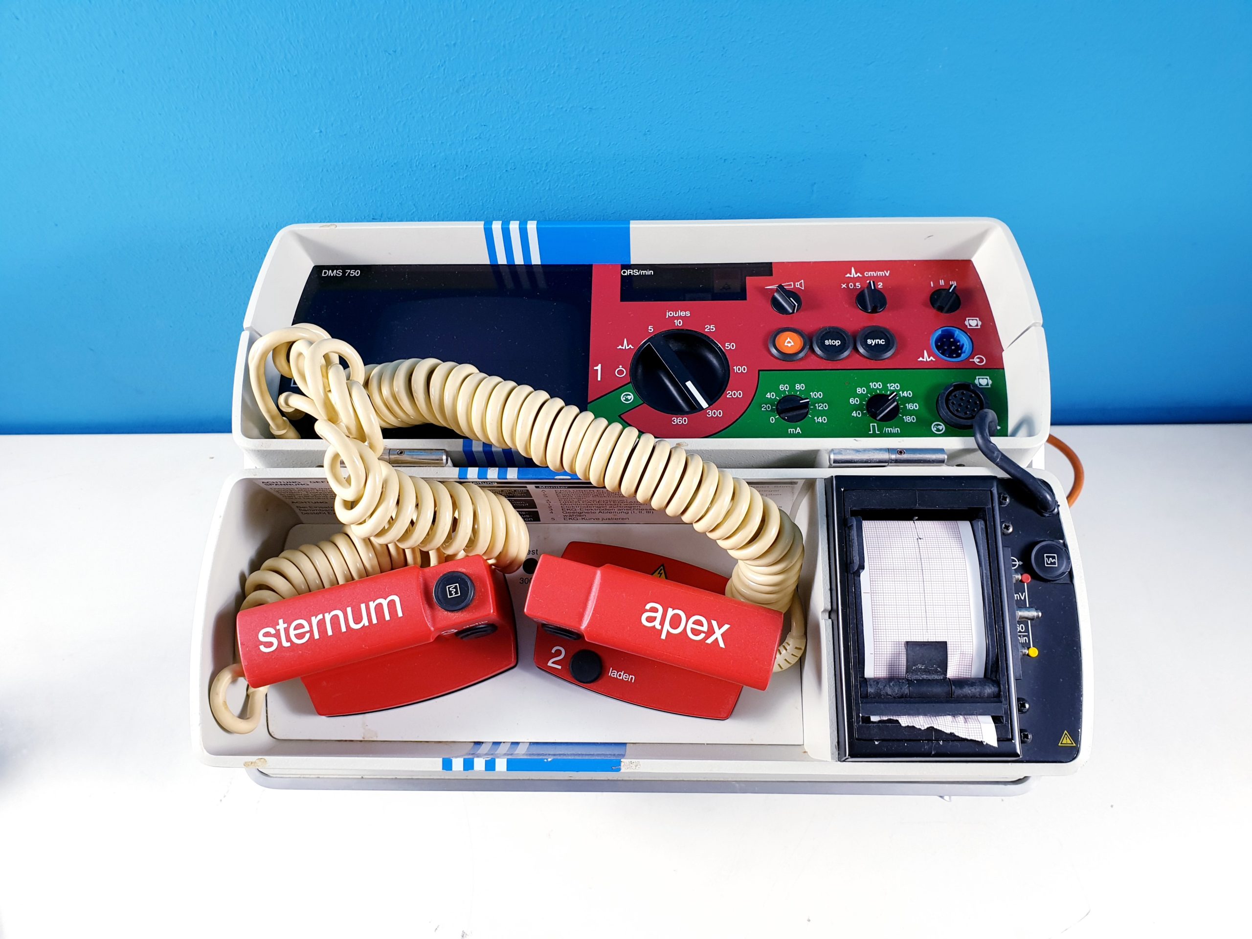 CardioAid DMS 750 // DMS750 Defibrillator