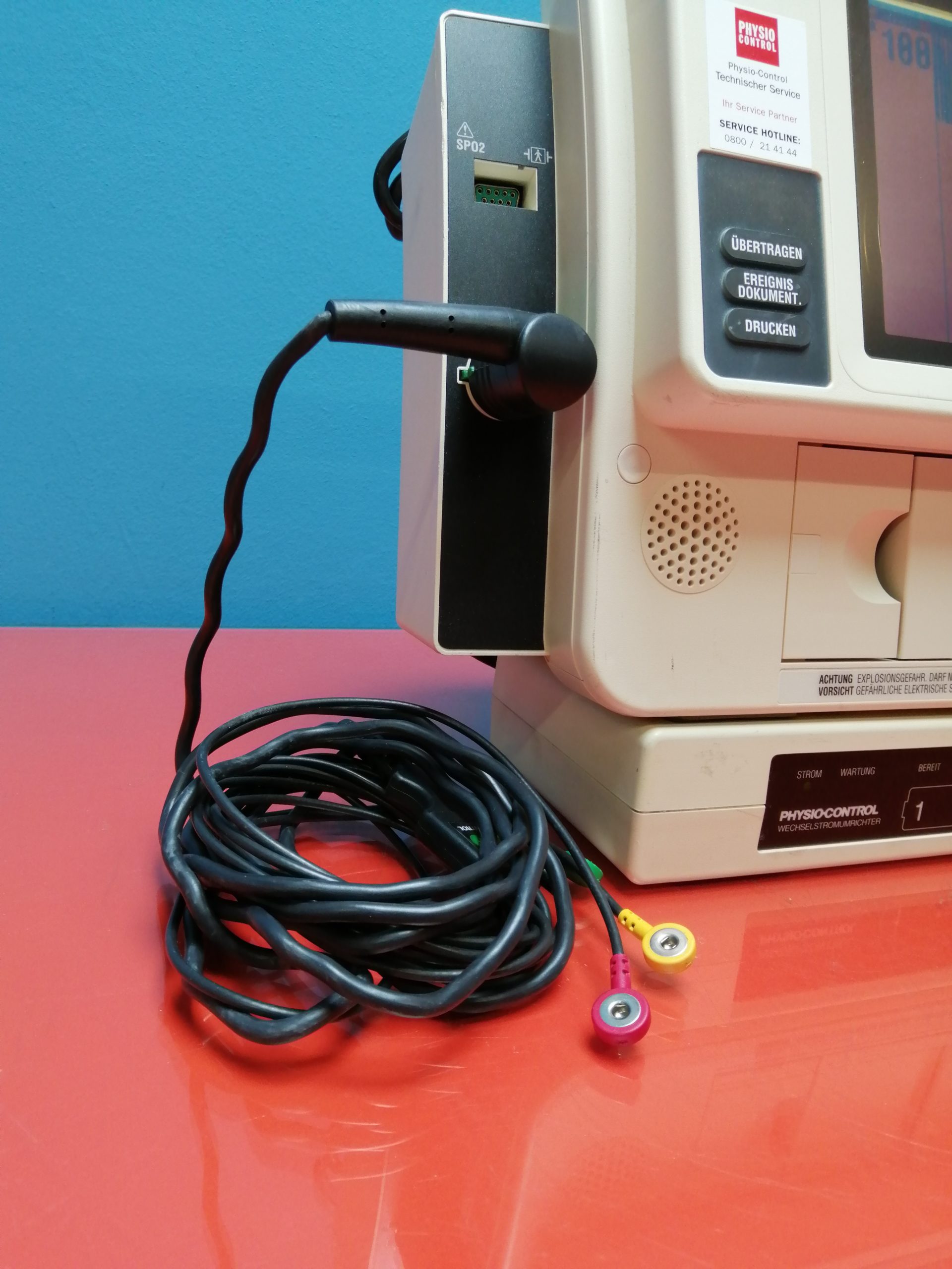 Physio-Control Lifepak 12 Defibrillator