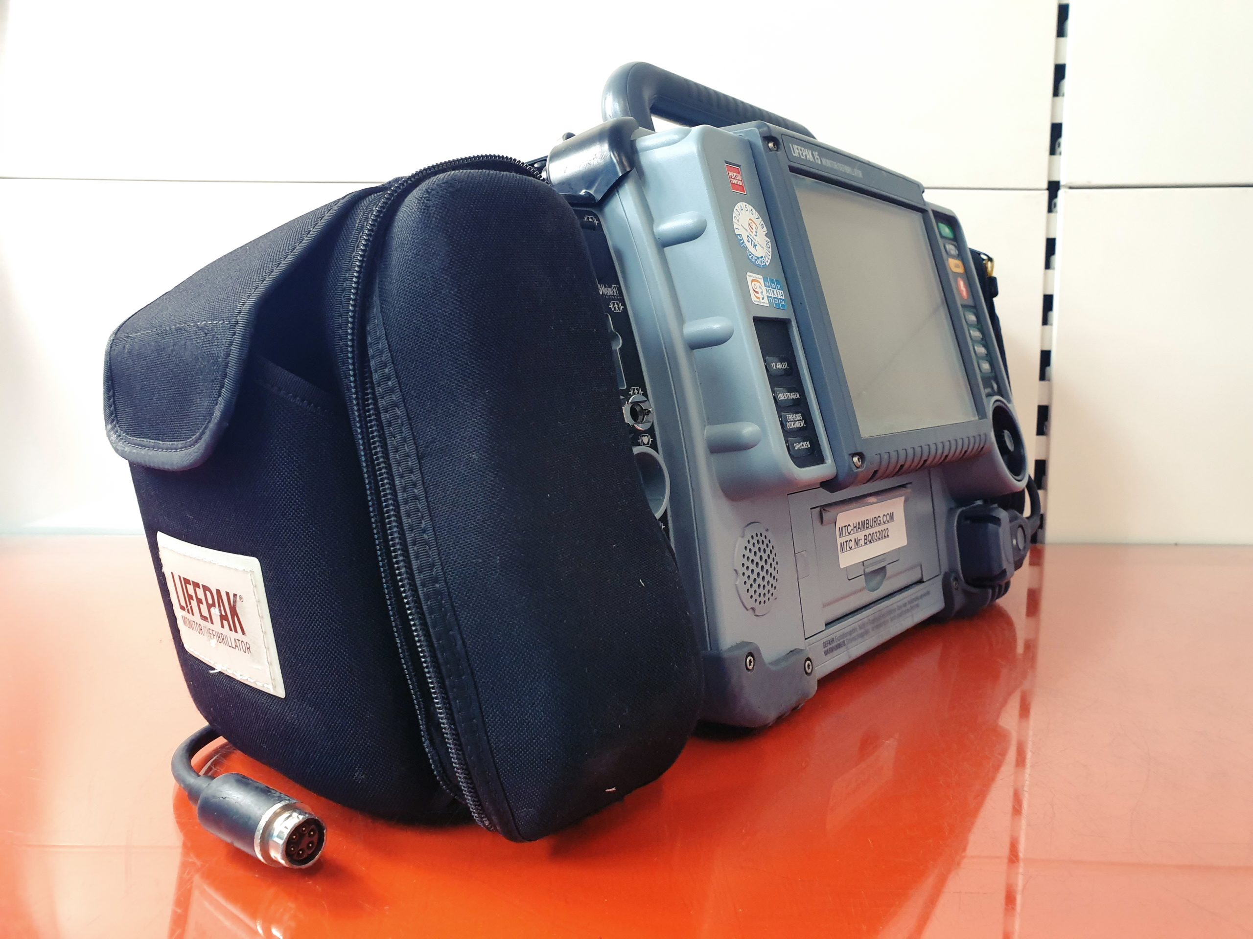 PHYSIO – CONTROL LIFEPAK 15 Defi – Defibrilator – oHNE zubehör