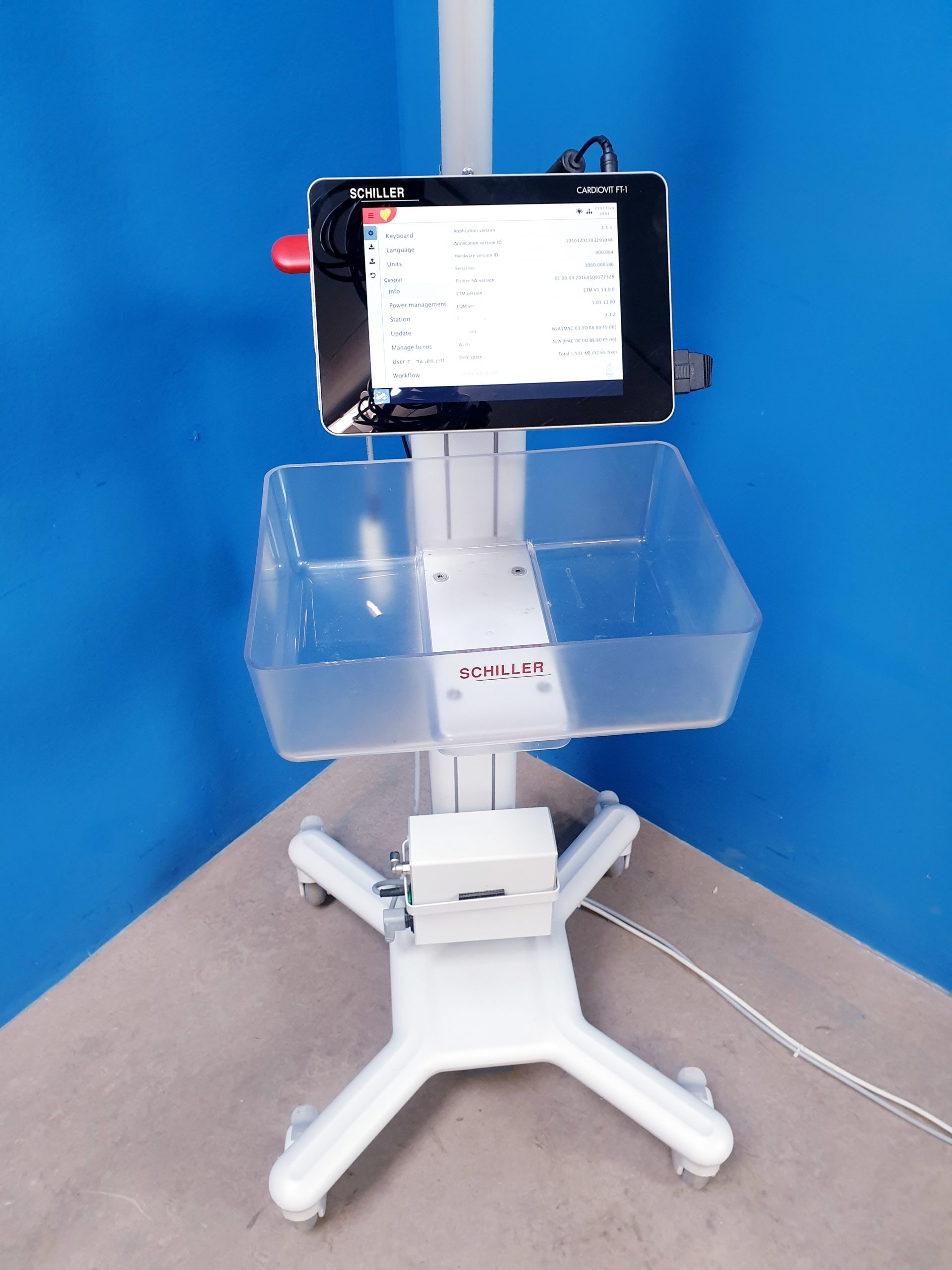 Schiller Cardiovit FT-1 EKG + DT100 80 Sauganlage
