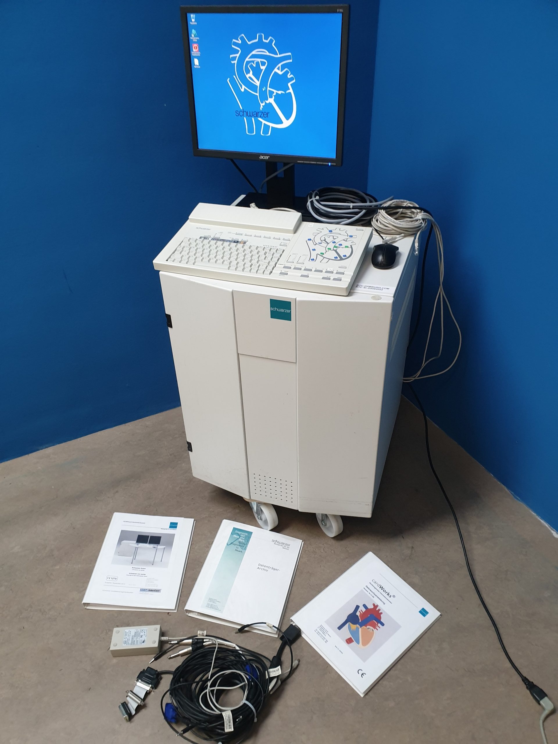 Schwarzer CardioTek Hemodynamic Cath Lab System monitor