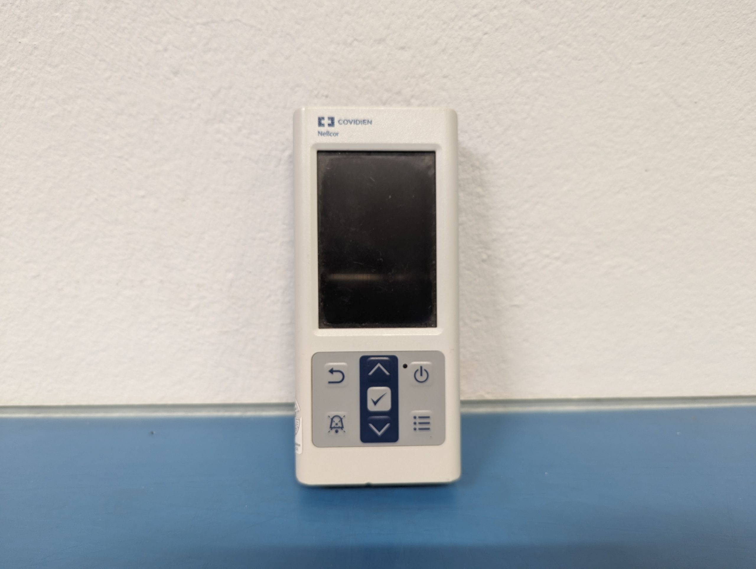 Nellcor PM10N Pulsoximeter, inkl. DS100A Sensor