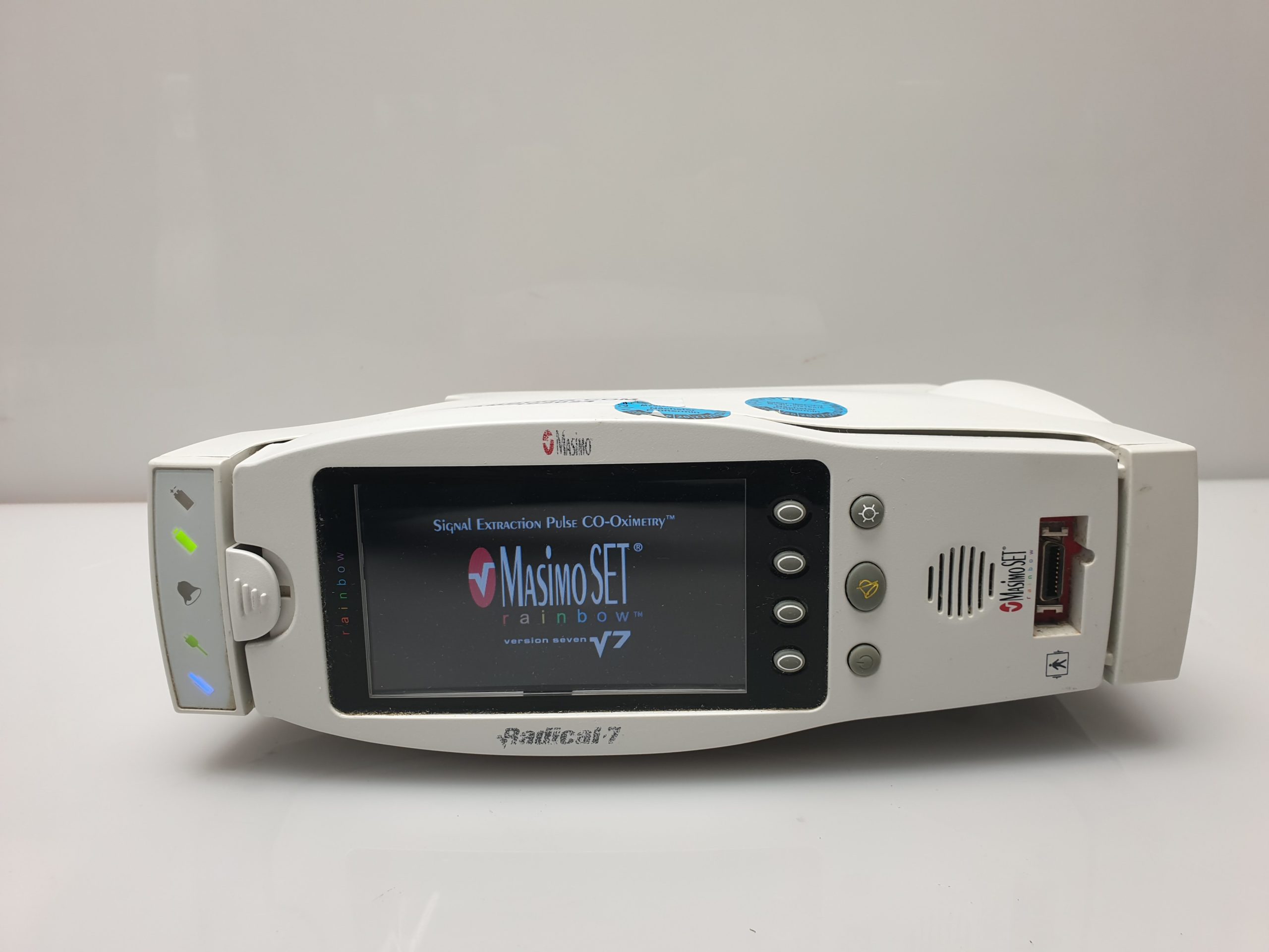 Masimo Radical 7 Rainbow Pulseoxymeter OhnFingersensor