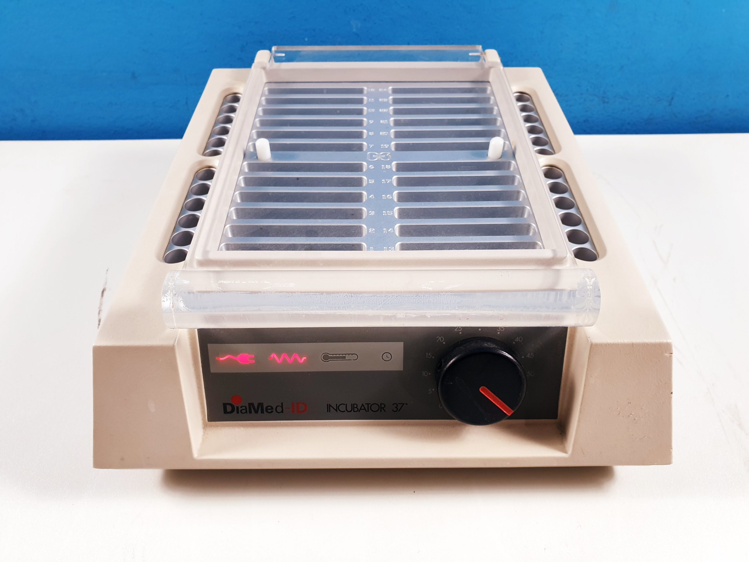 DiaMed-ID DG-26 // DG 26 Inkubator 37