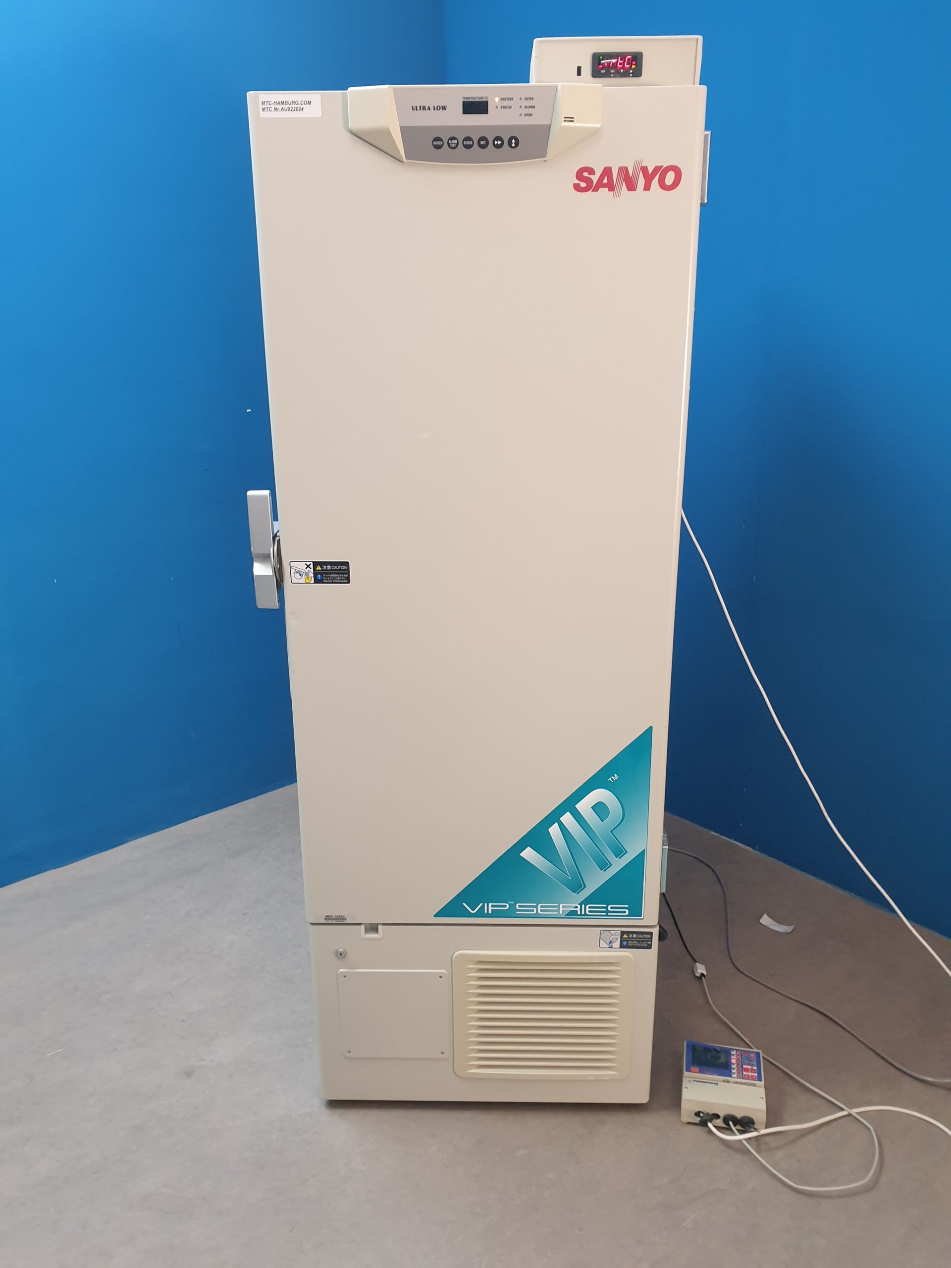 Sanyo MDF-U32V Freezer Lab Laborgefrierschrank