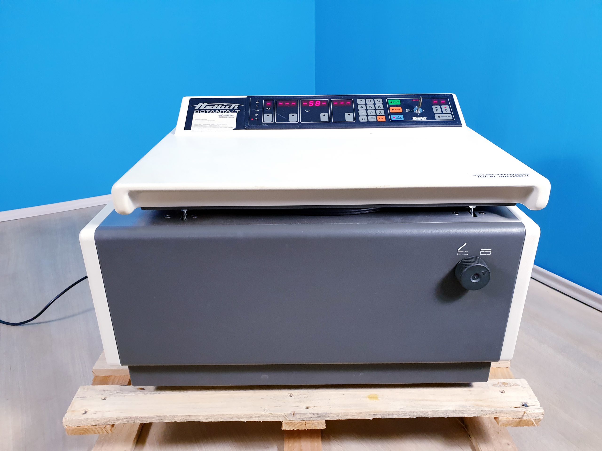 Zentrifuge HETTICH Rotanta T (Typ 4402 / 4000 U/min