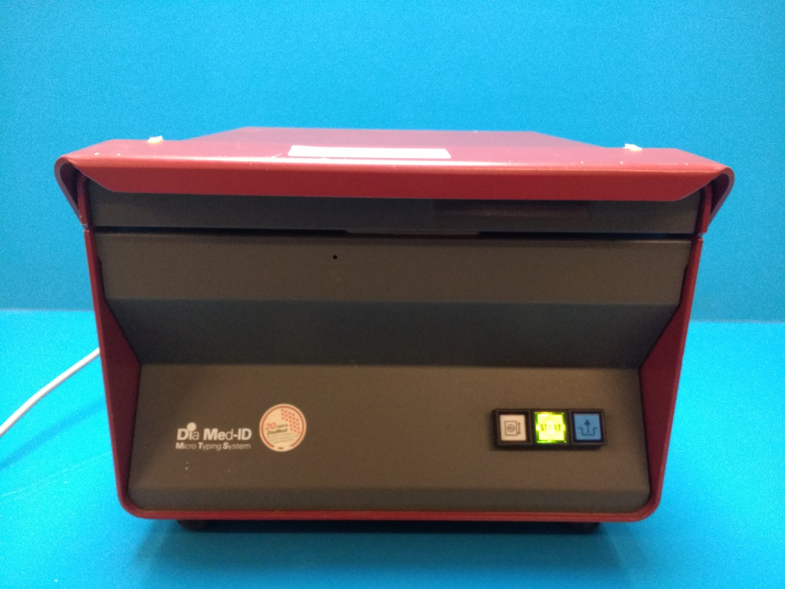 DiaMed-ID Micro Typing System Blood Centrifuge – Zentrifuge