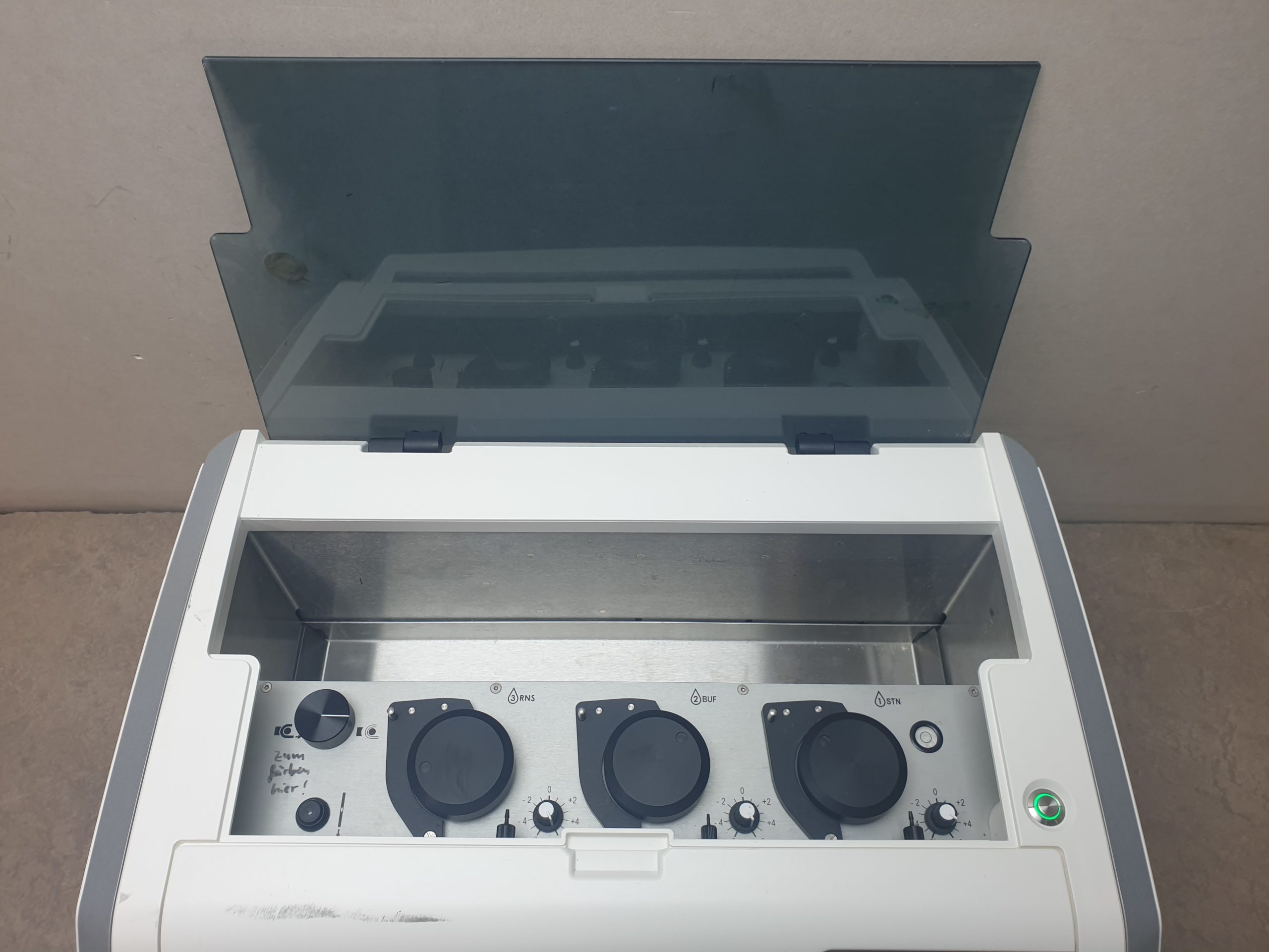 Siemens Hematek 3000 Slider Stainer System