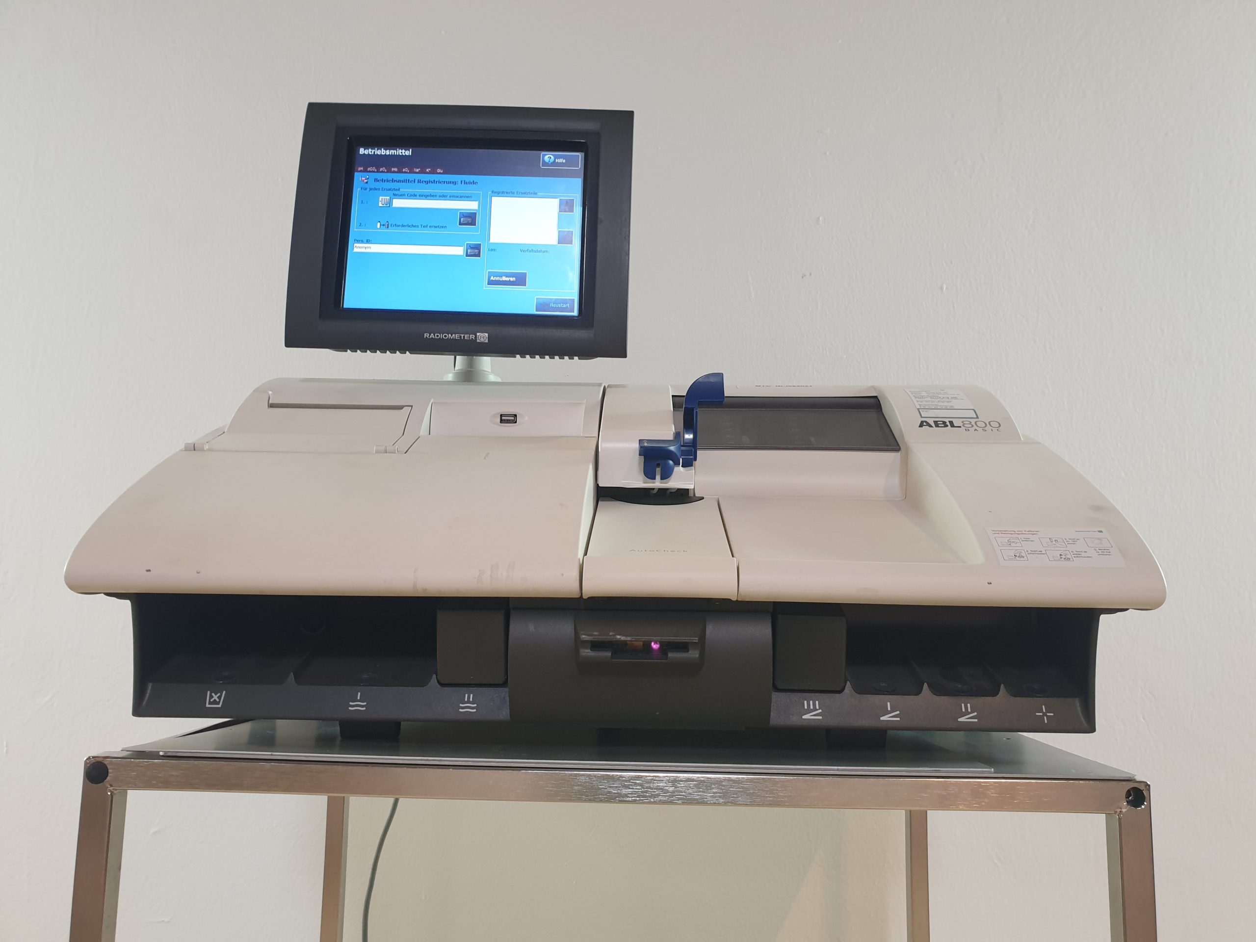 Radiometer ABL 800 // ABL800 BASIC Blutgasanalysegerät