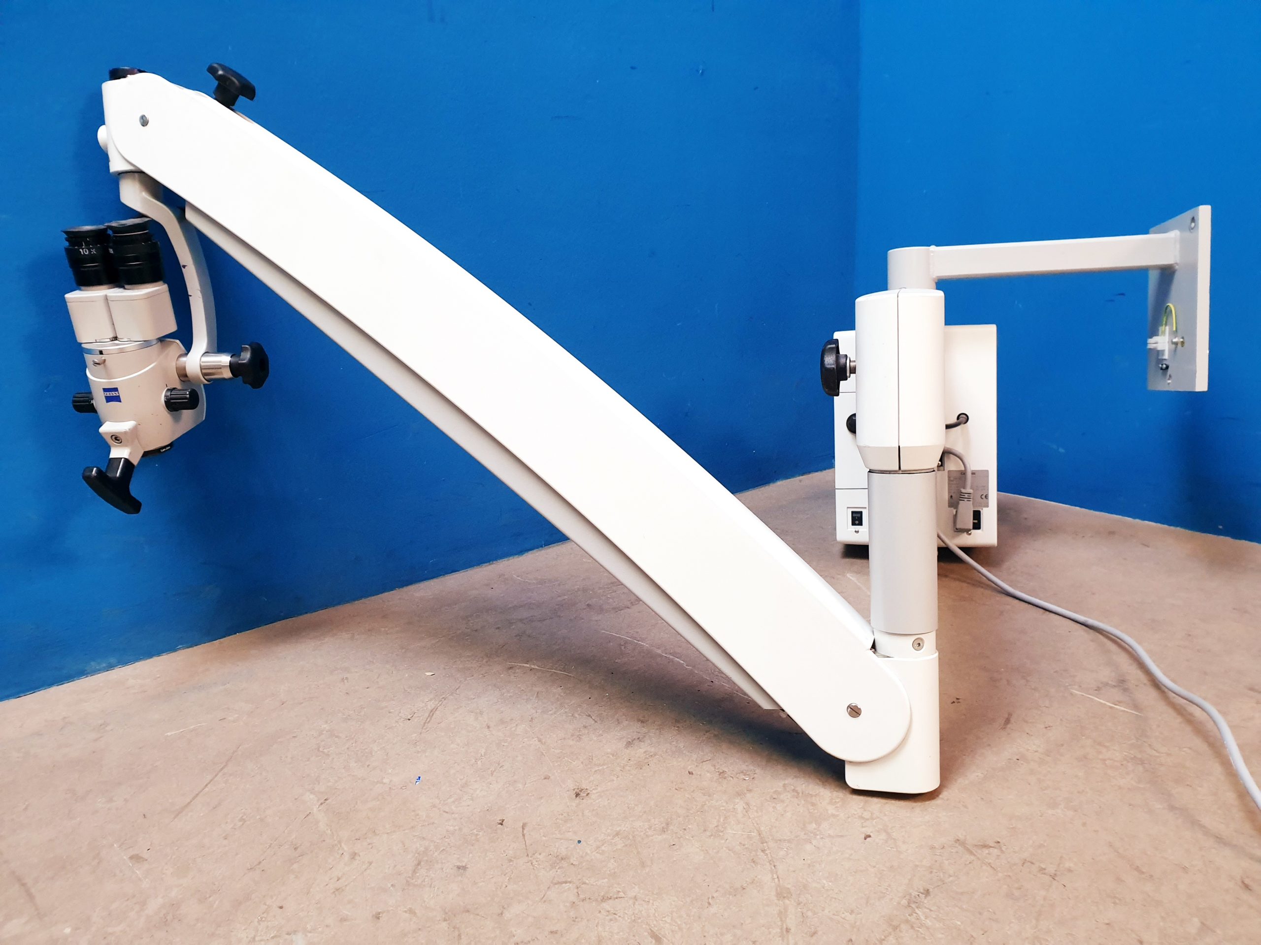Zeiss OPMI PICO OP-Mikroskop HNO – Mikroskop