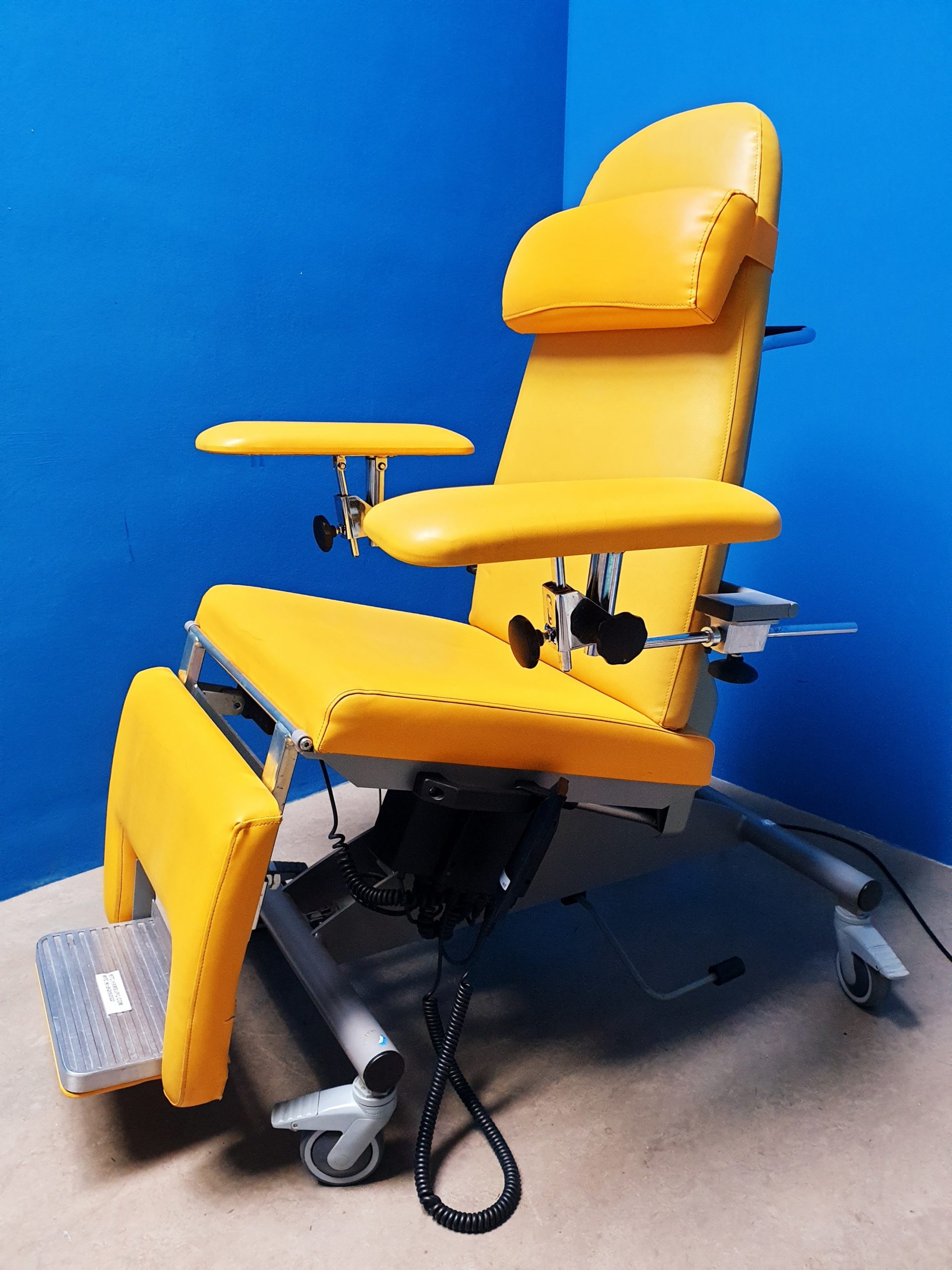 Greiner 4356903 Infusionsliege und Transfusionsliege