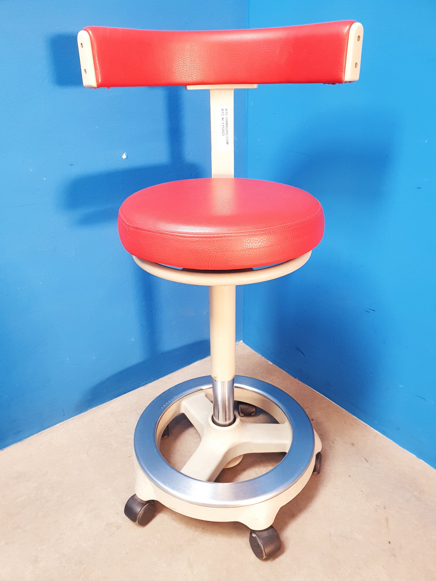KaVo PMD Typ 3306 B Arbeitsstuhl / Arztstuhl