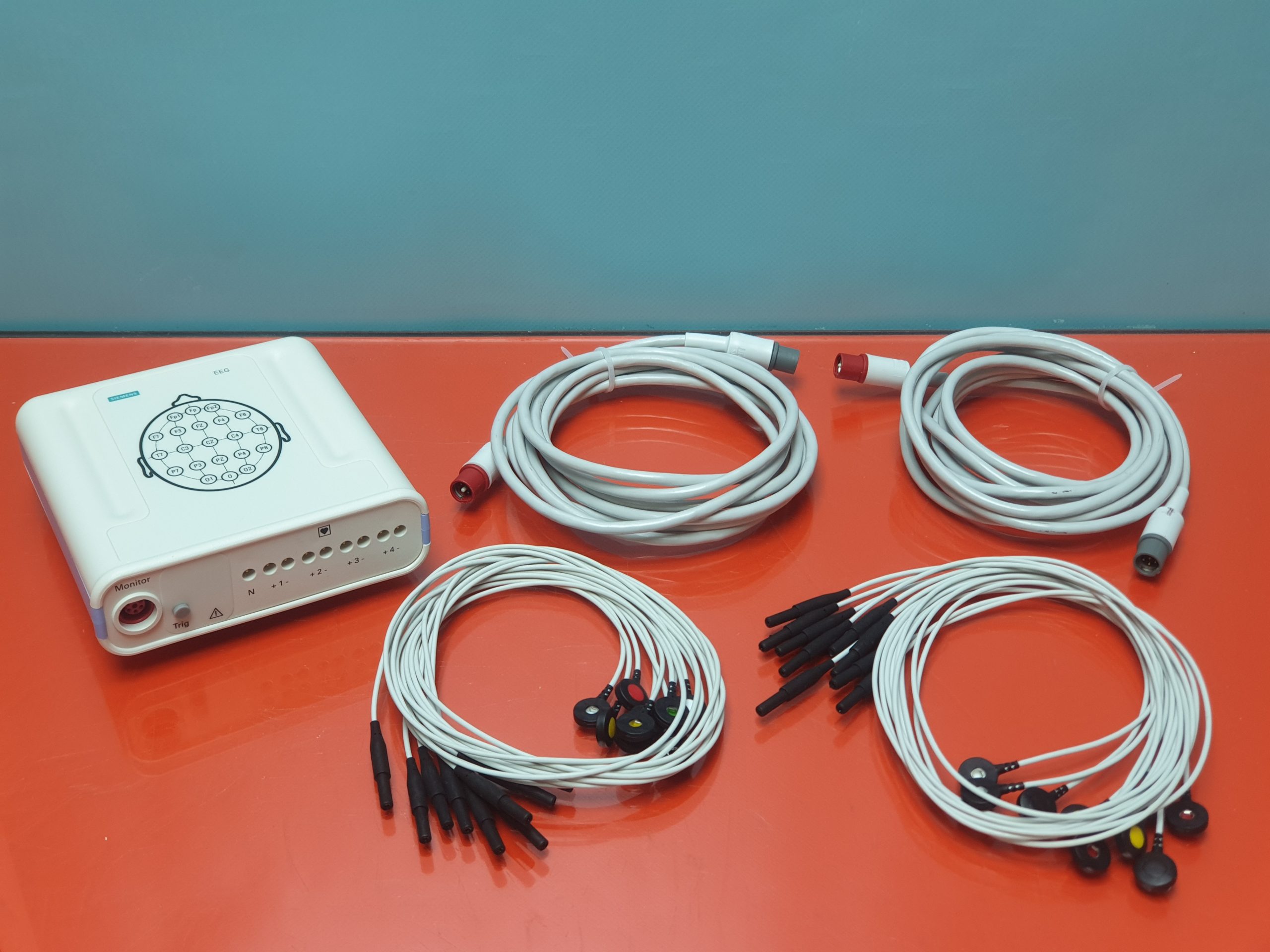Siemens 57 36 744 E548U Infinity EEG Pod / MIT EEG Leeds 59 47 804 E530U …