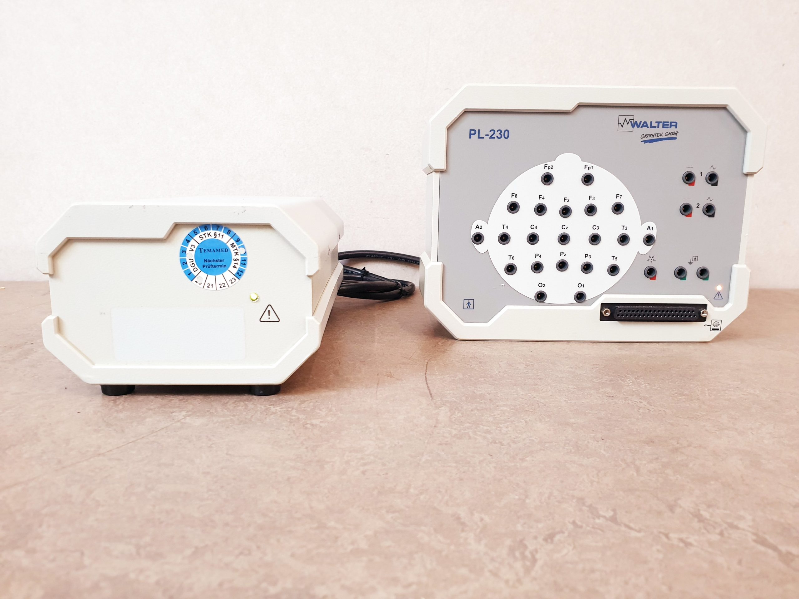 Medtronic Walter EEG PL-230 Head Box + 230PBX Netzteil / EEG ZUBEHÖR