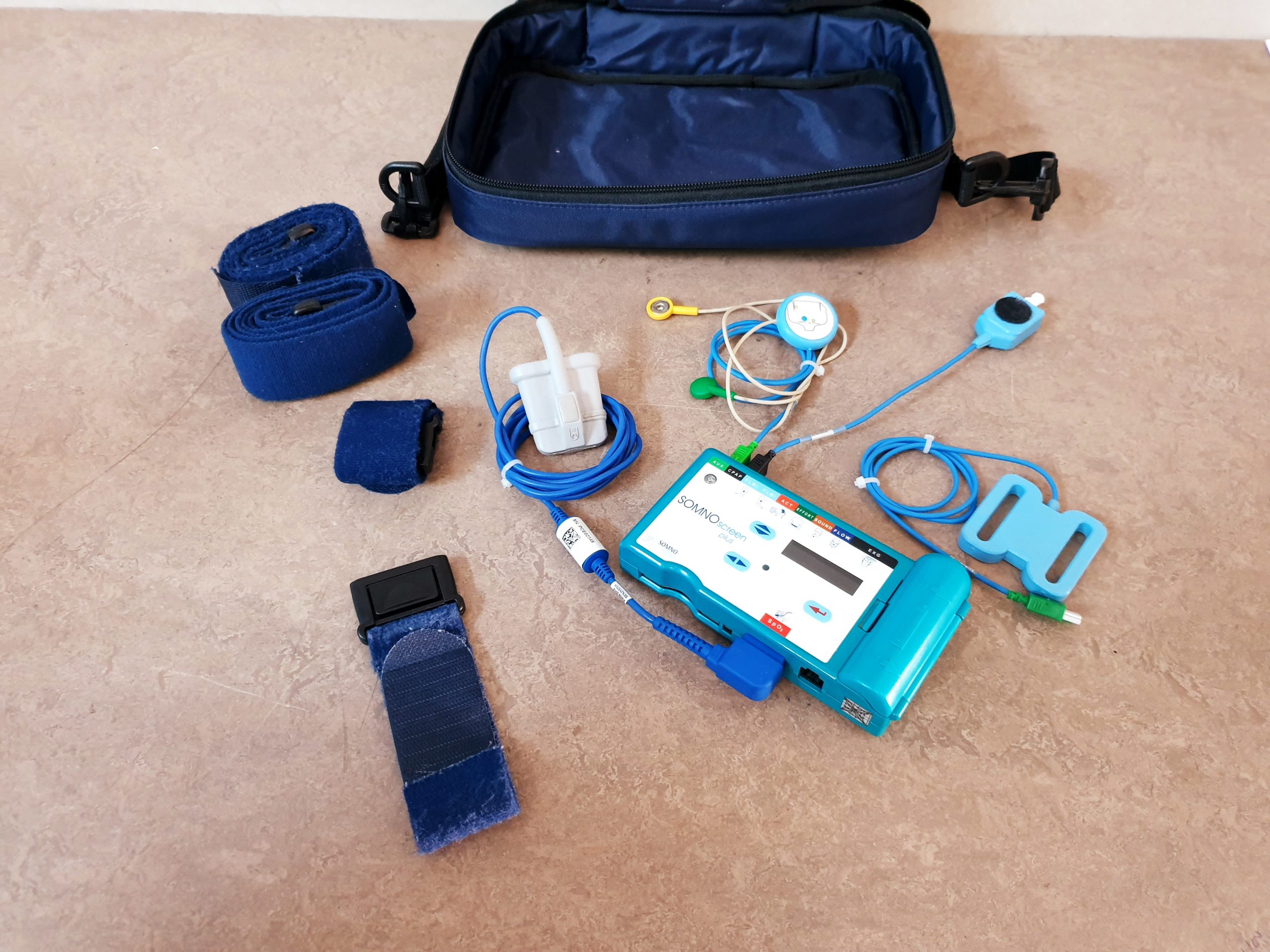 Somno Medics SOMNOscreen Plus PSG Polysomnographic System + Zubehör + Tragetasche –