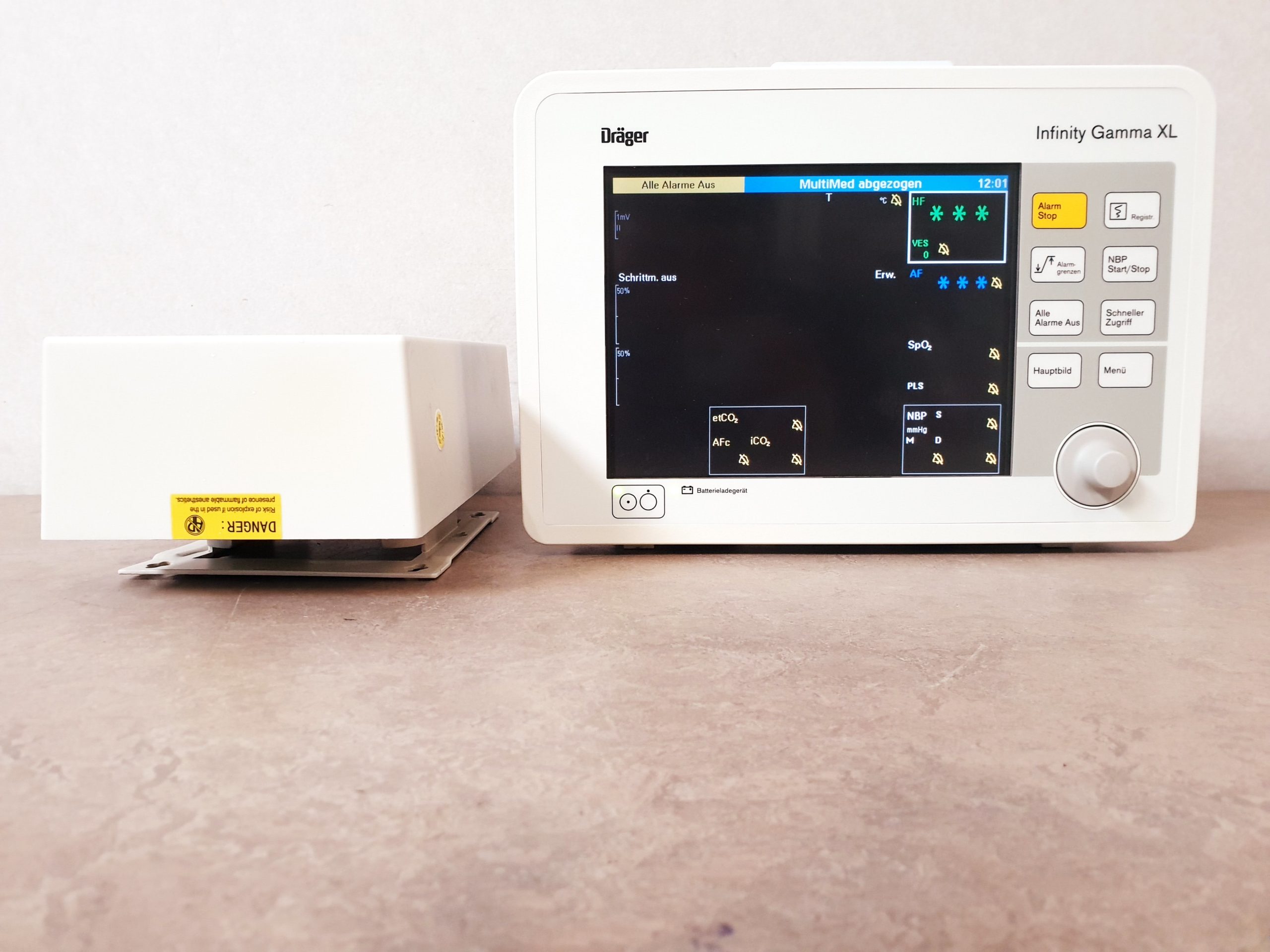 Dräger Infinity Gamma XL Patientenmonitor —