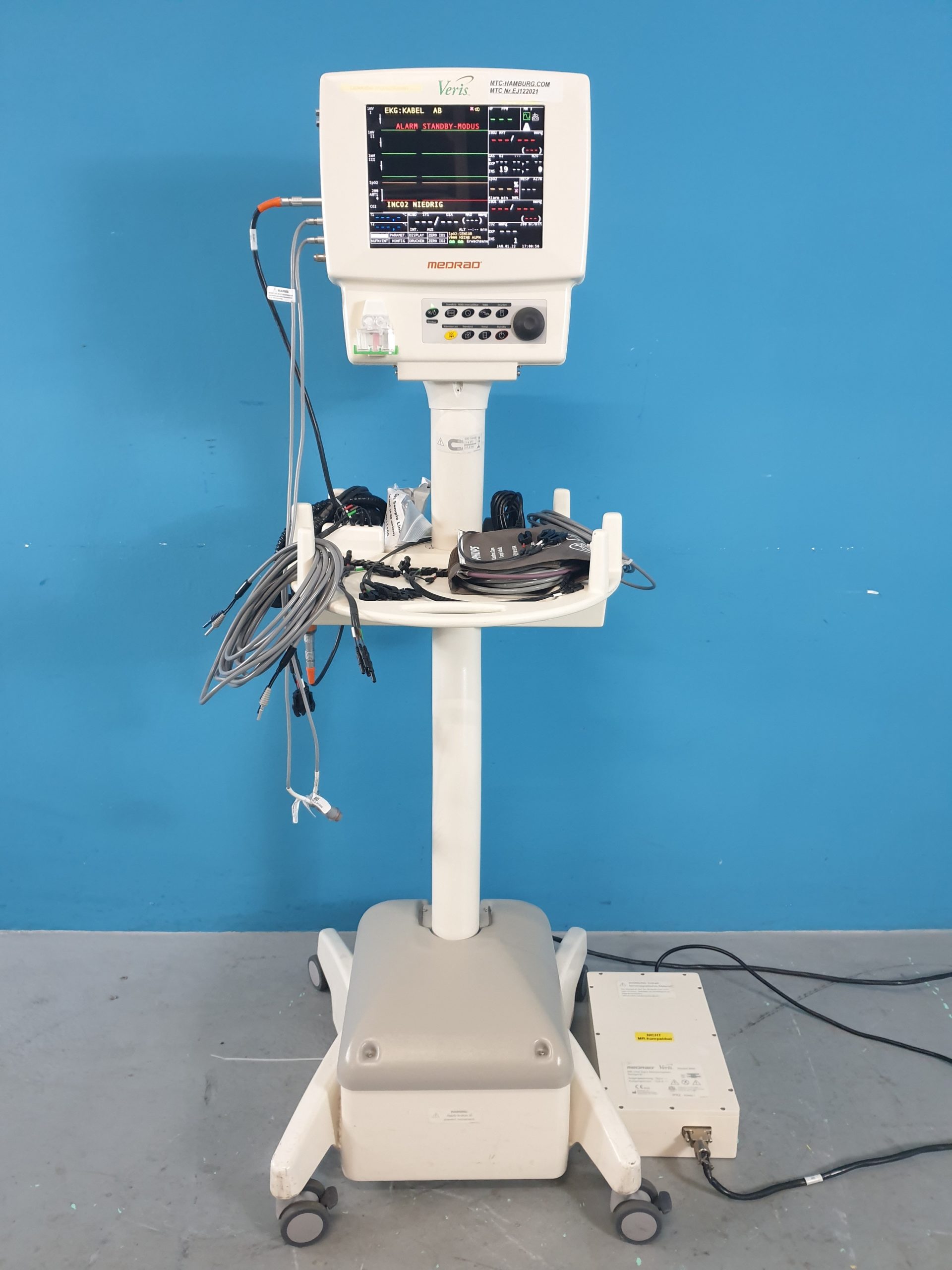 MEDRAD Veris 8600 MR Vital Signs Monitoring System SpO2 NIBP CO2 Temp Gases Monitor