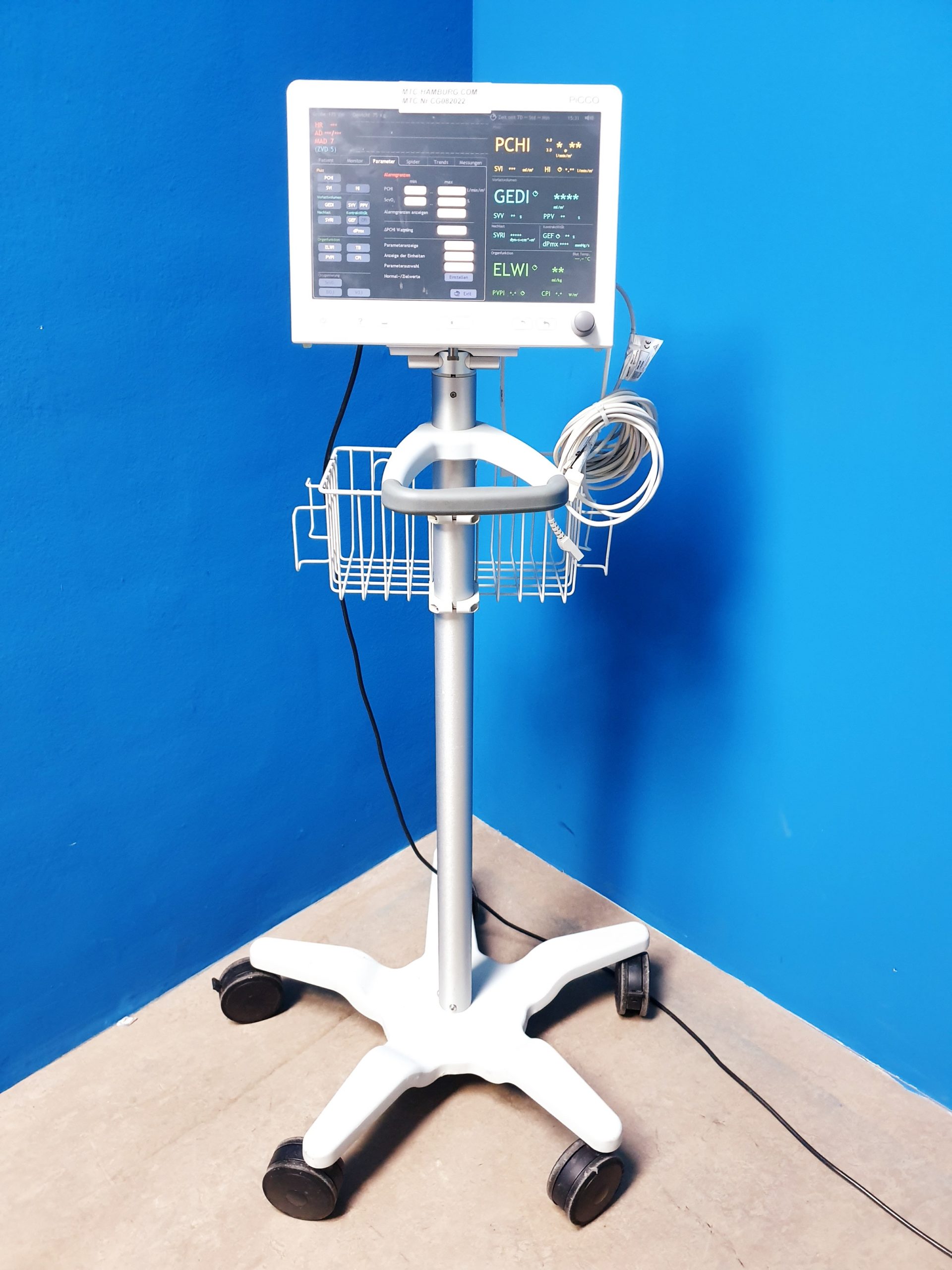 Pulsion Picco2 Picco 2 SW: V3.1.0.8 A Patientenmonitor Überwachungsmonitor Fahrbar – Auf fahrbarem Gestell