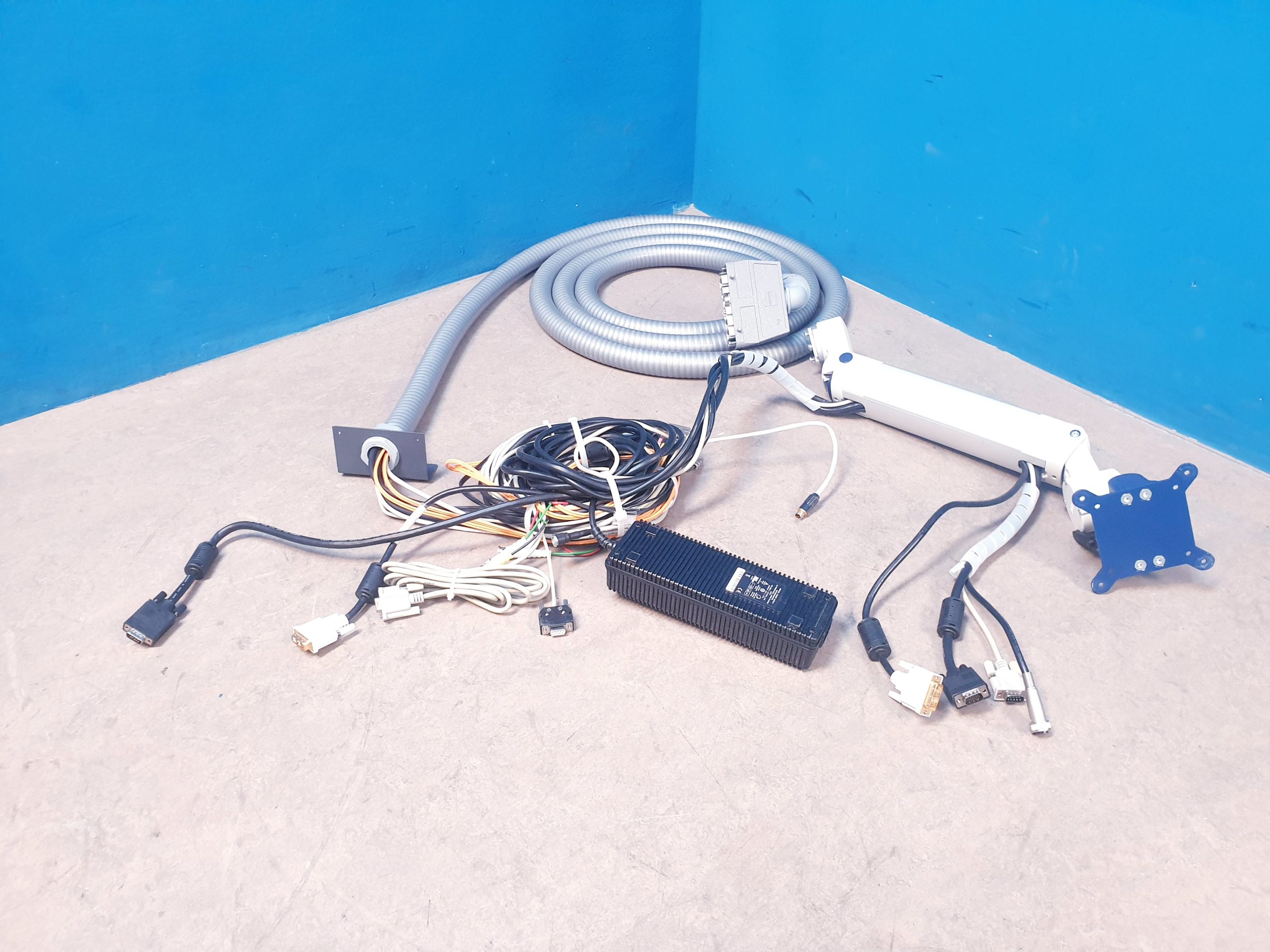 Storz Monitorhalter – Storz mit Kabel