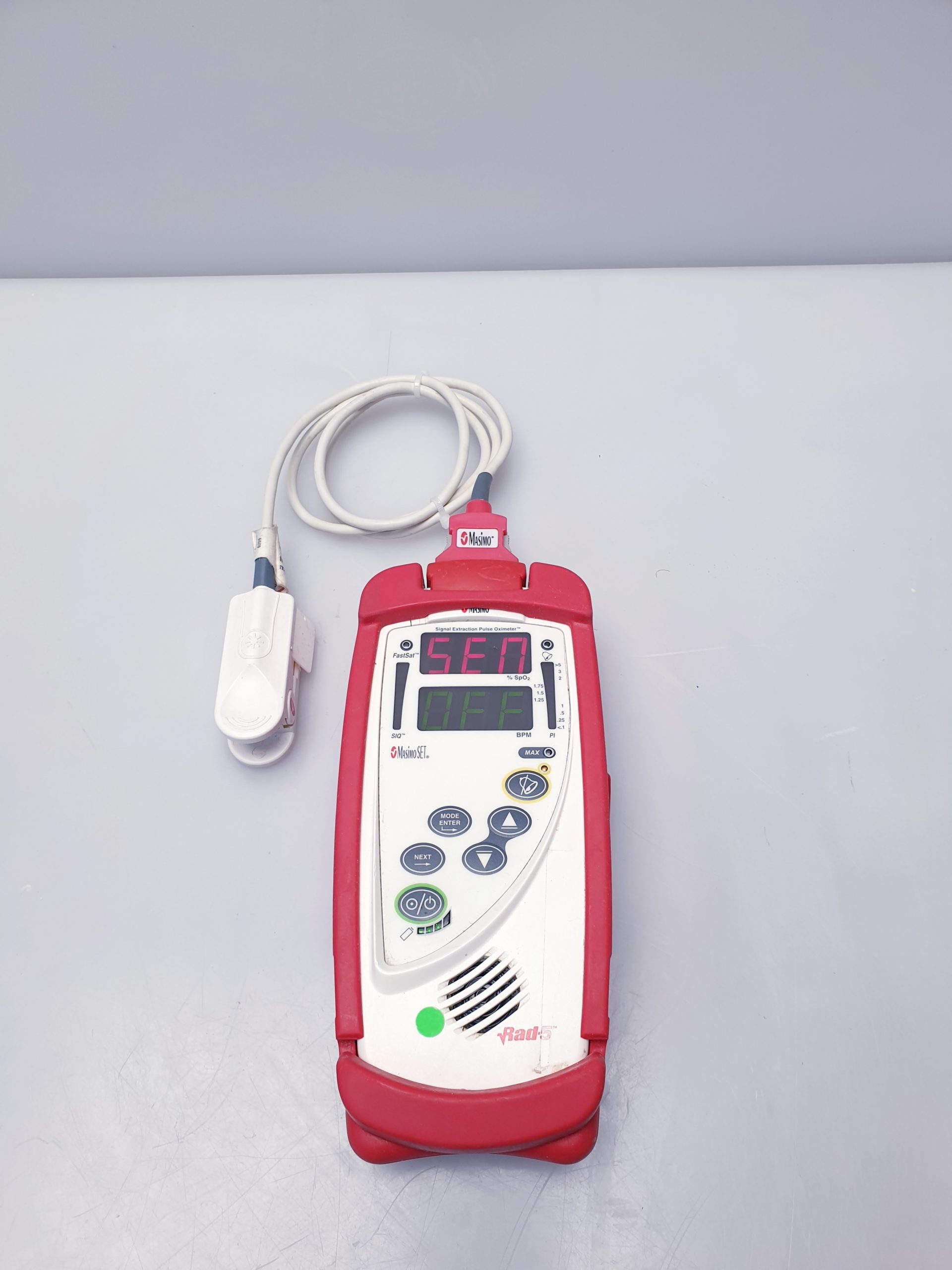 Masimo Rad-5 Rad5 Mobiles Pulsoximeter mit Fingersensor SpO2 Pulsoxymeter