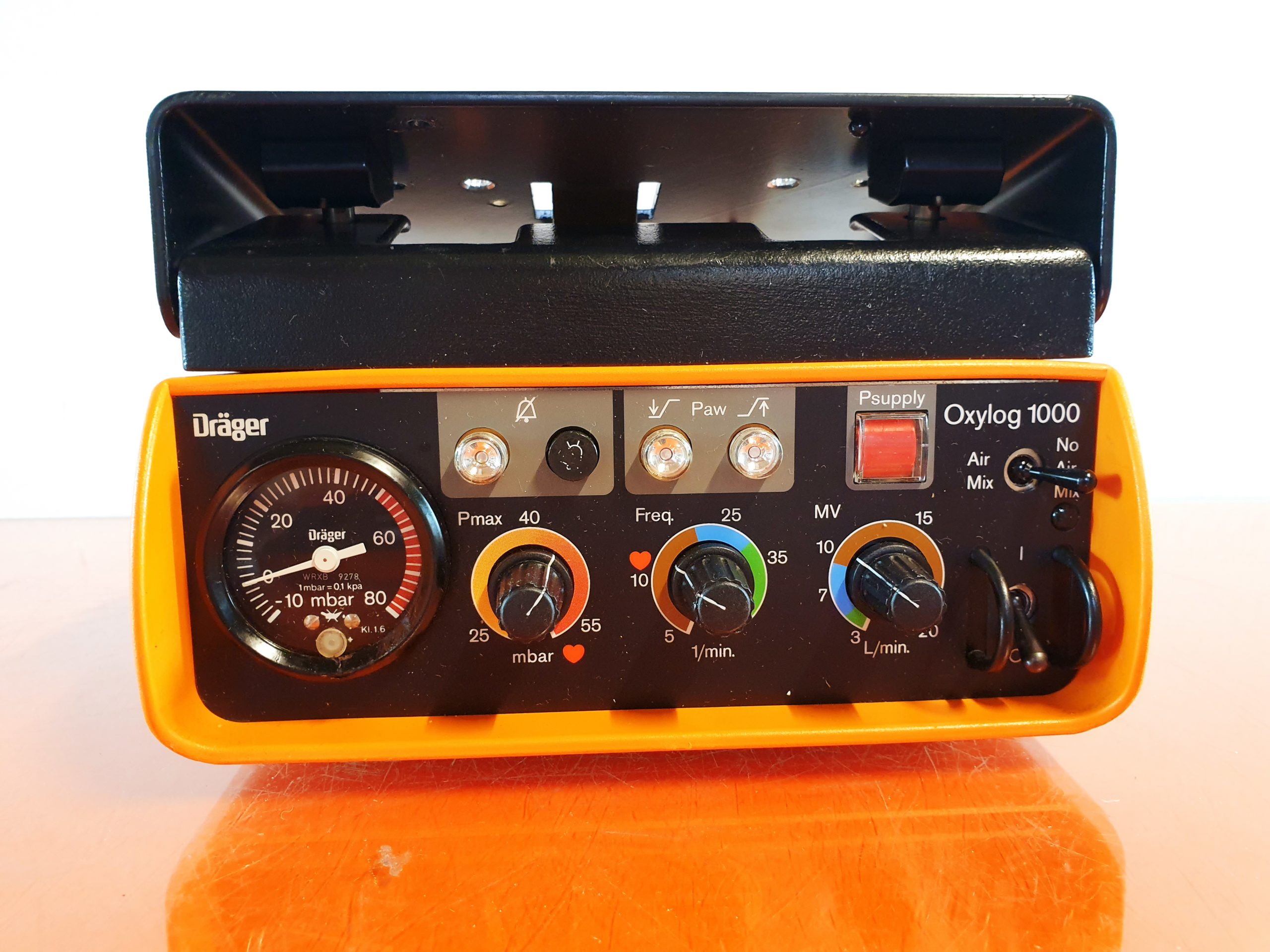 Dräger / Draeger Oxylog 1000 // Oxylog1000 Beatmungsgerät / Emergency Ventilator