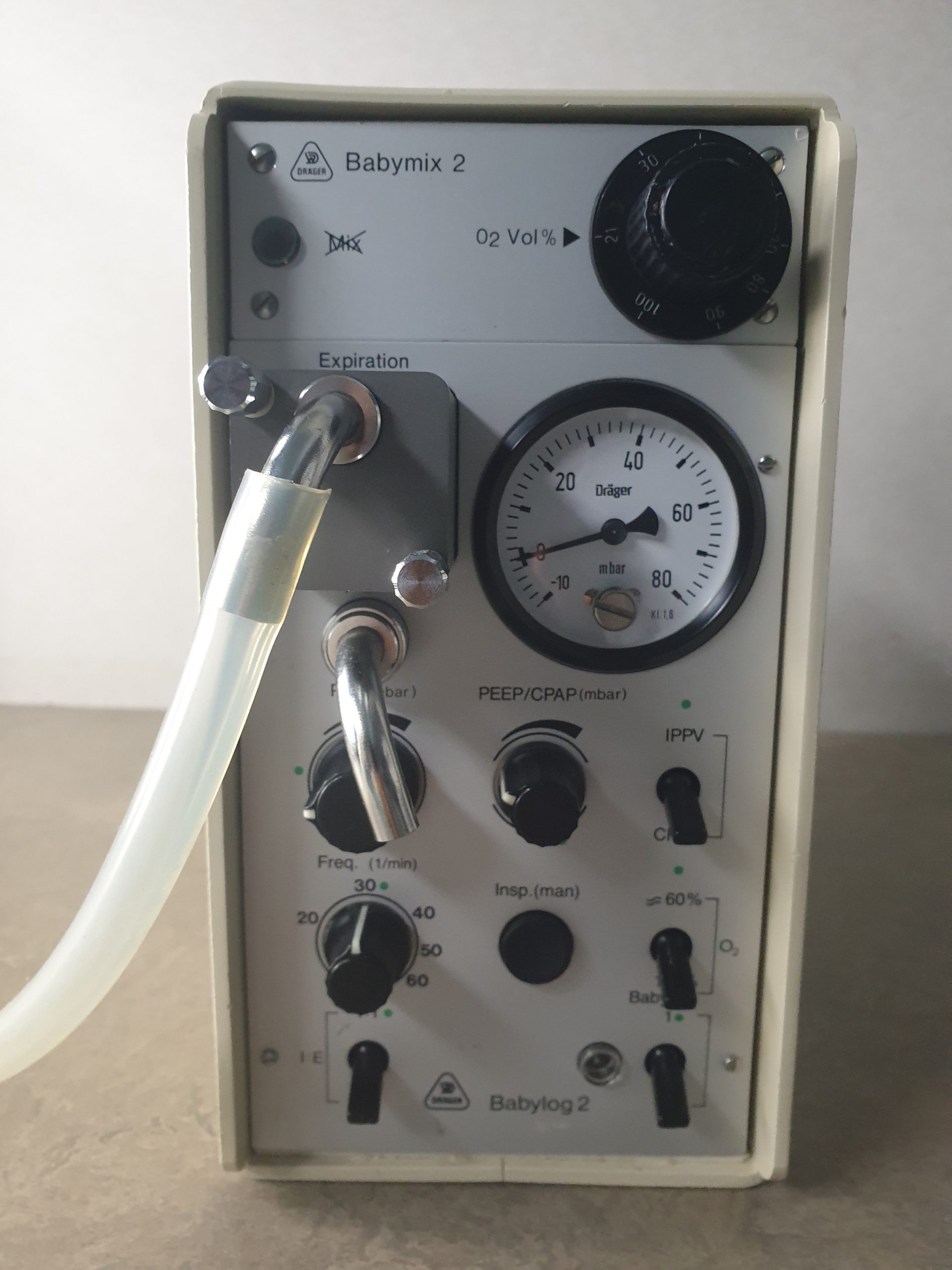 Dräger Babylog 2+Babymix 2 Beatmungsgerät