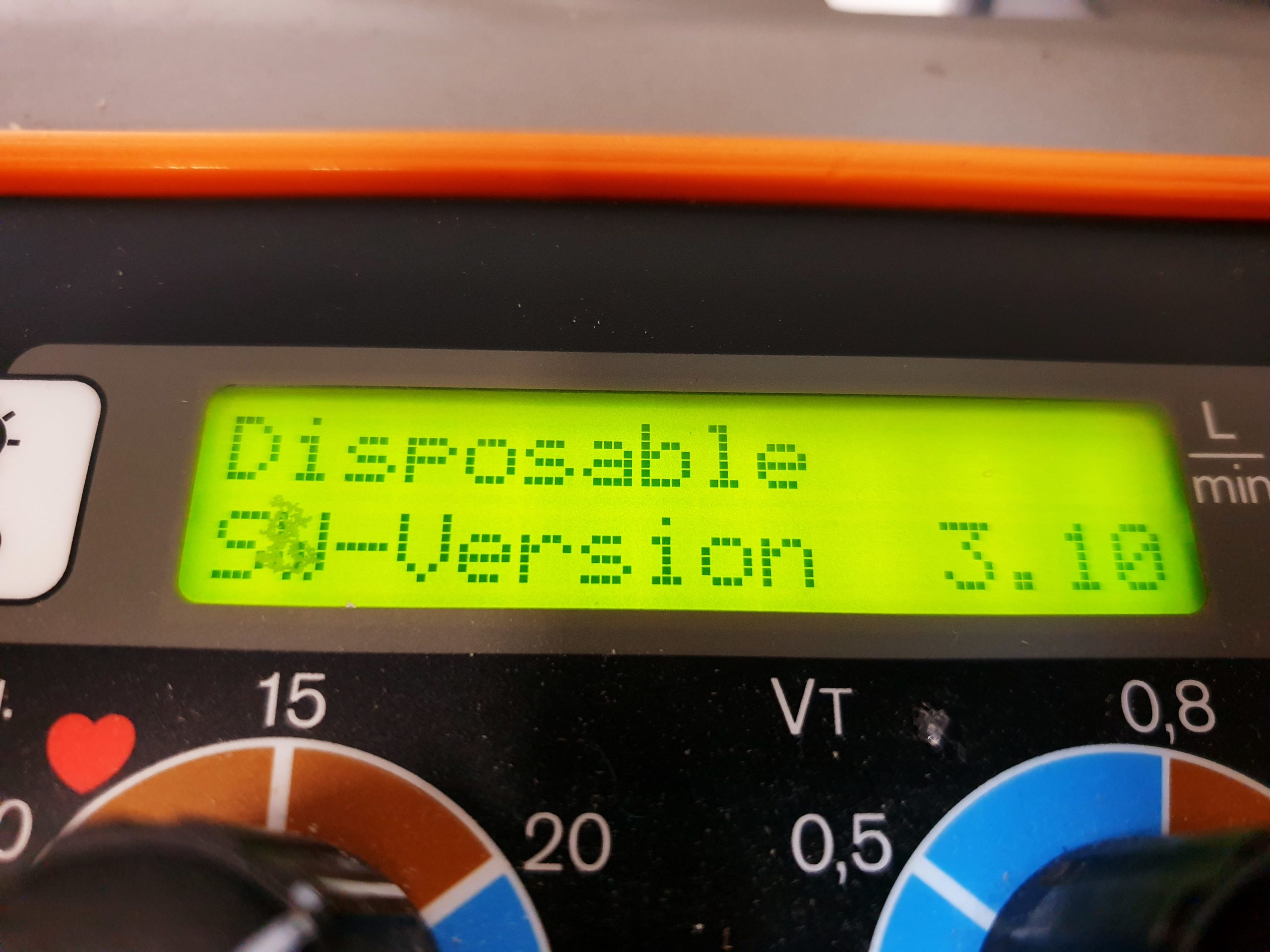 Dräger Draeger Oxylog 2000 Beatmungsgerät Emergency Ventilator mit Netzteil —