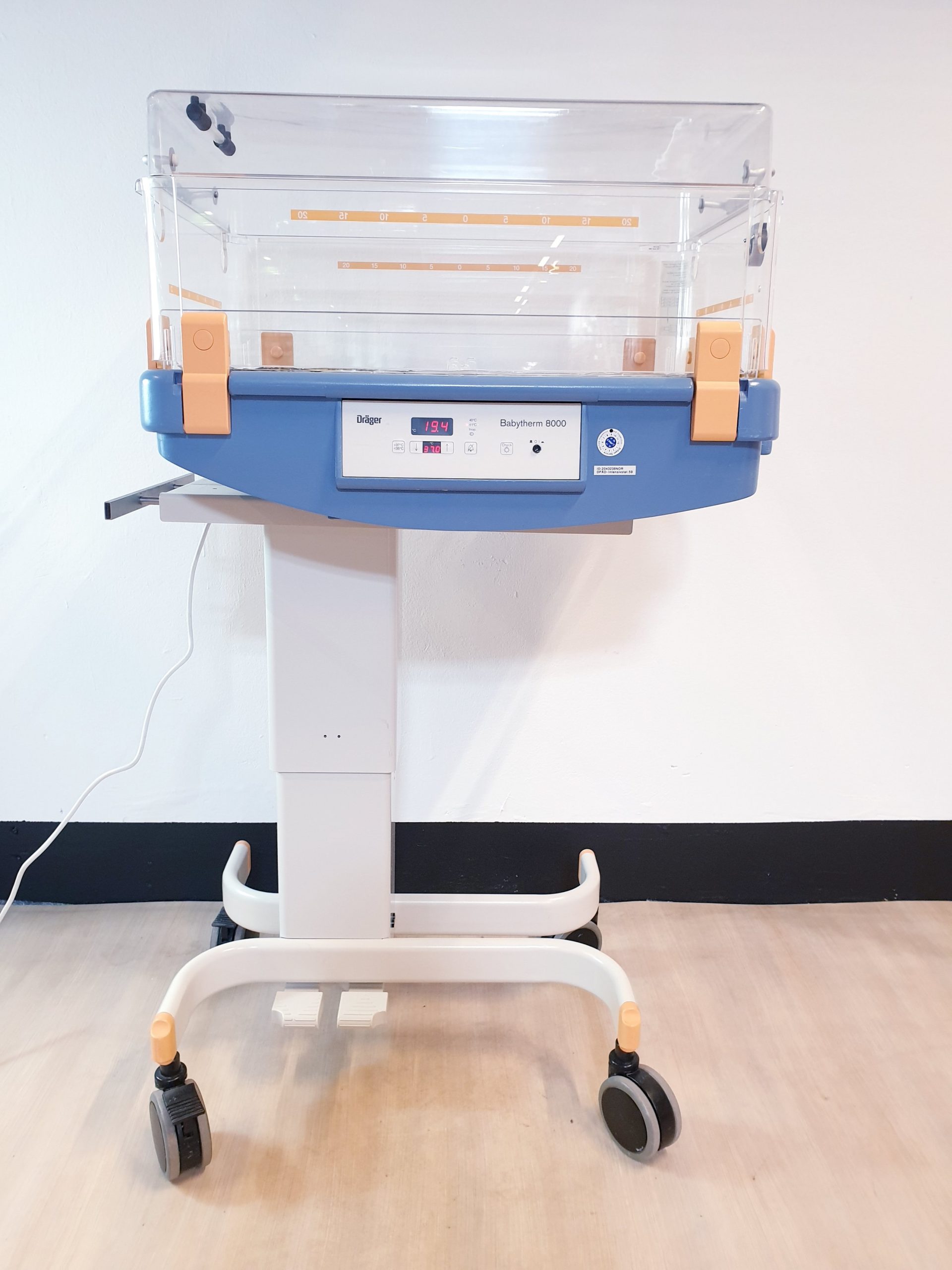 Dräger // Draeger Babytherm 8000 Brutkasten // Wärmebettchen, Überwachungseinheit …