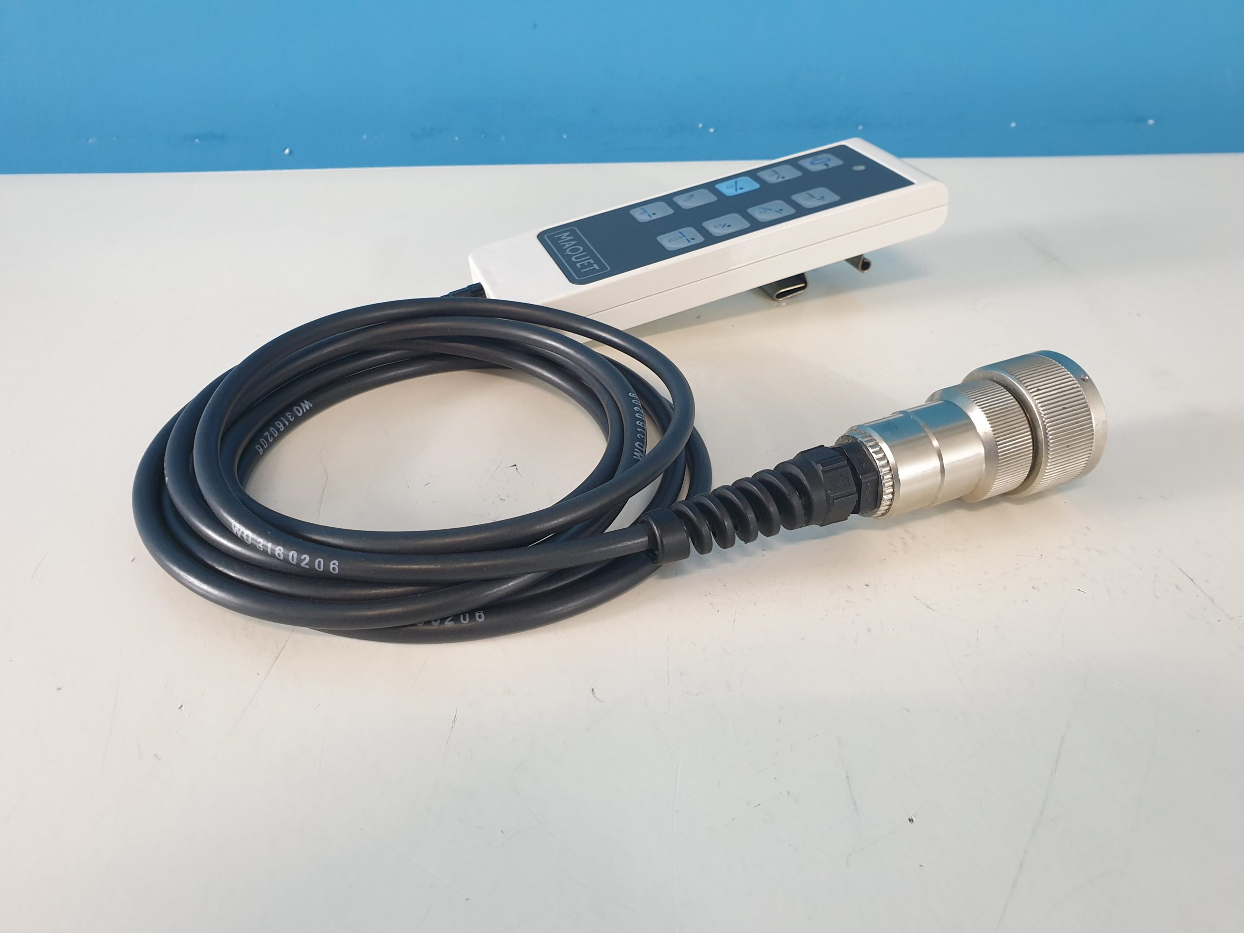 Maquet 3110.08G5 / 310008G5 Kabelfernbedienung für OP-Säule 1120 Marke Maquet