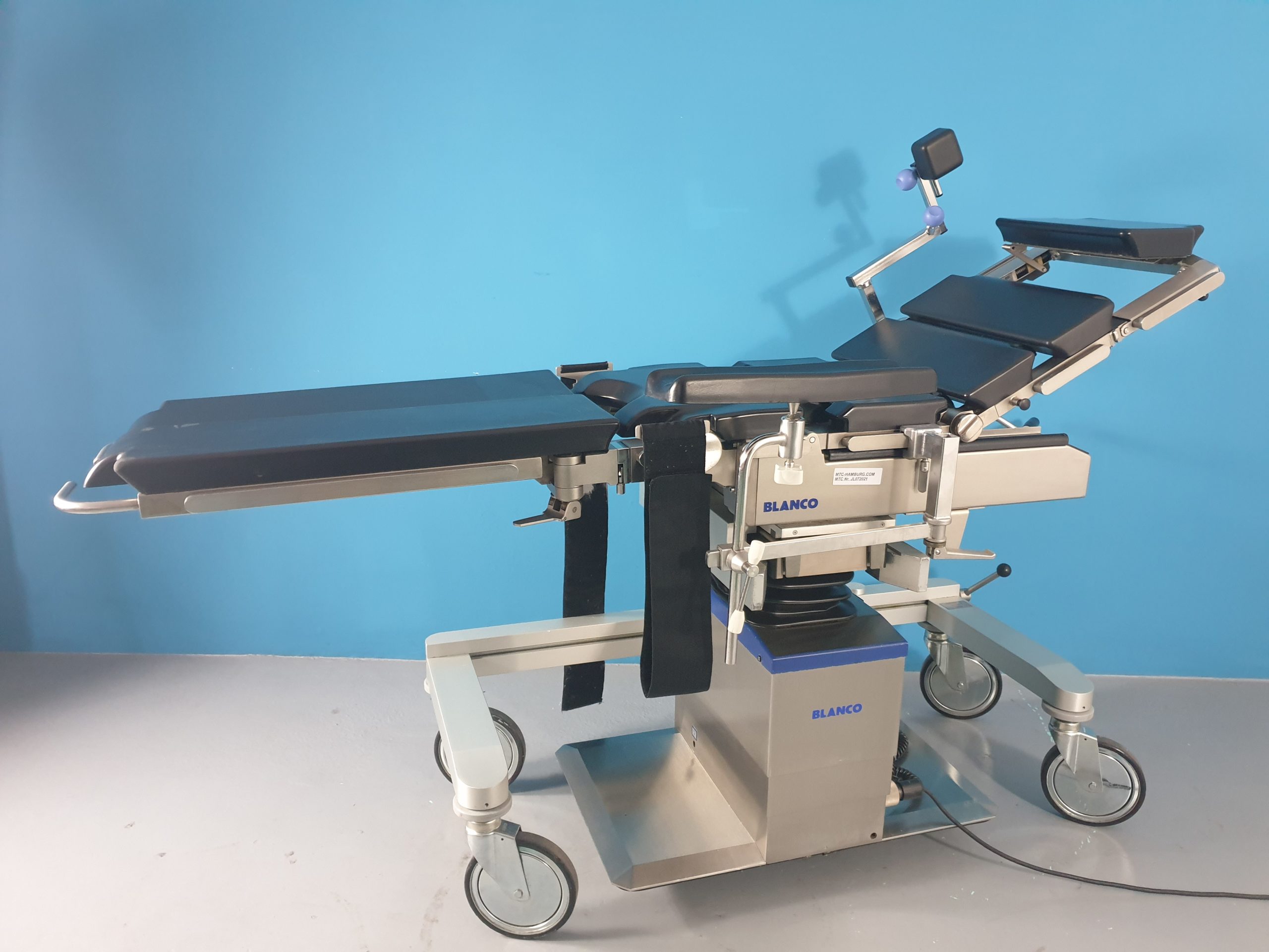 Blanco BMT 500/2 // BMT500/2 Operationstisch OP-Tisch mit Akkufunktion + Mobile Säule