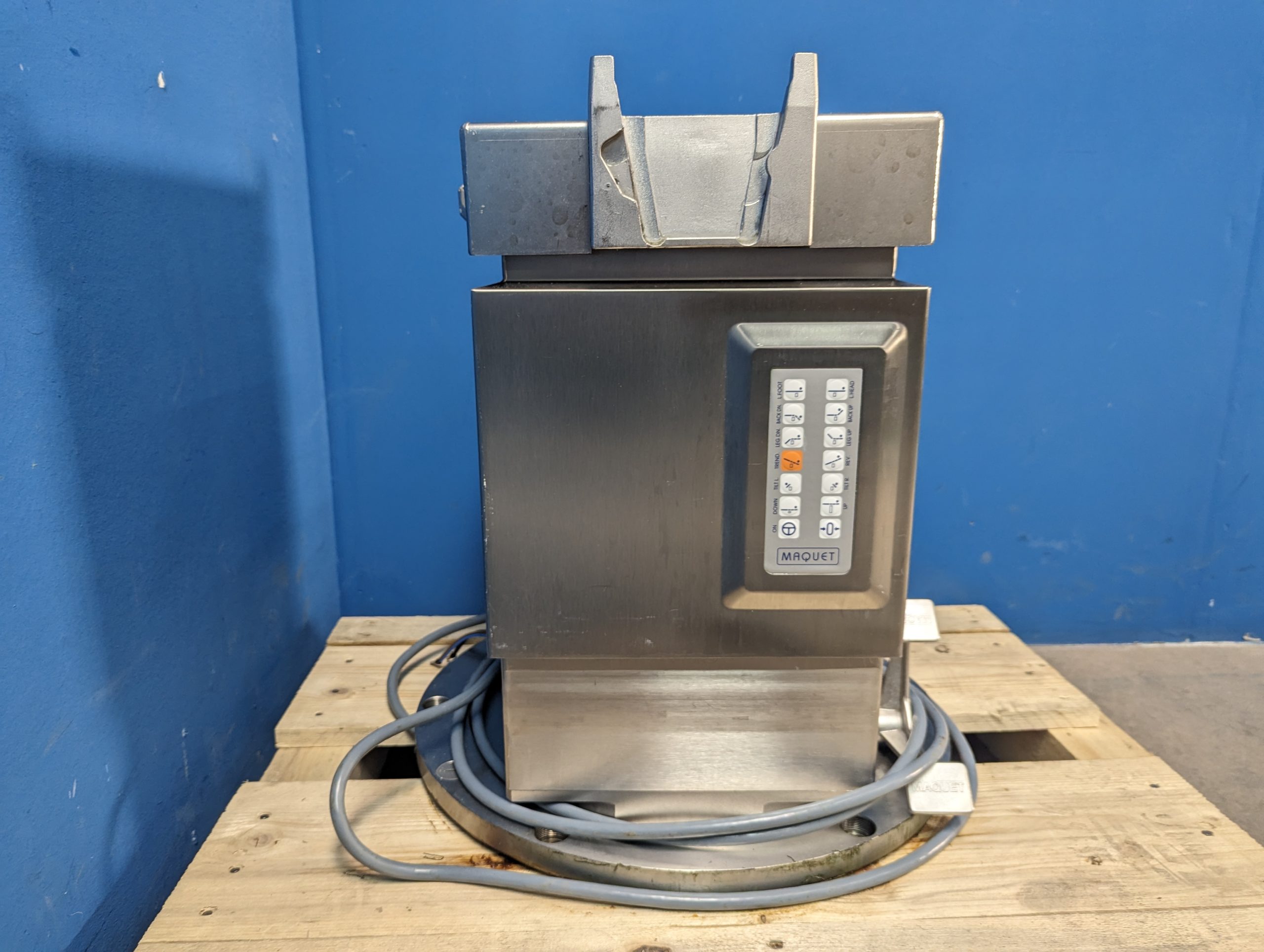 MAQUET OP-Tisch Säule D 3 IR-System Model 1150.01A1