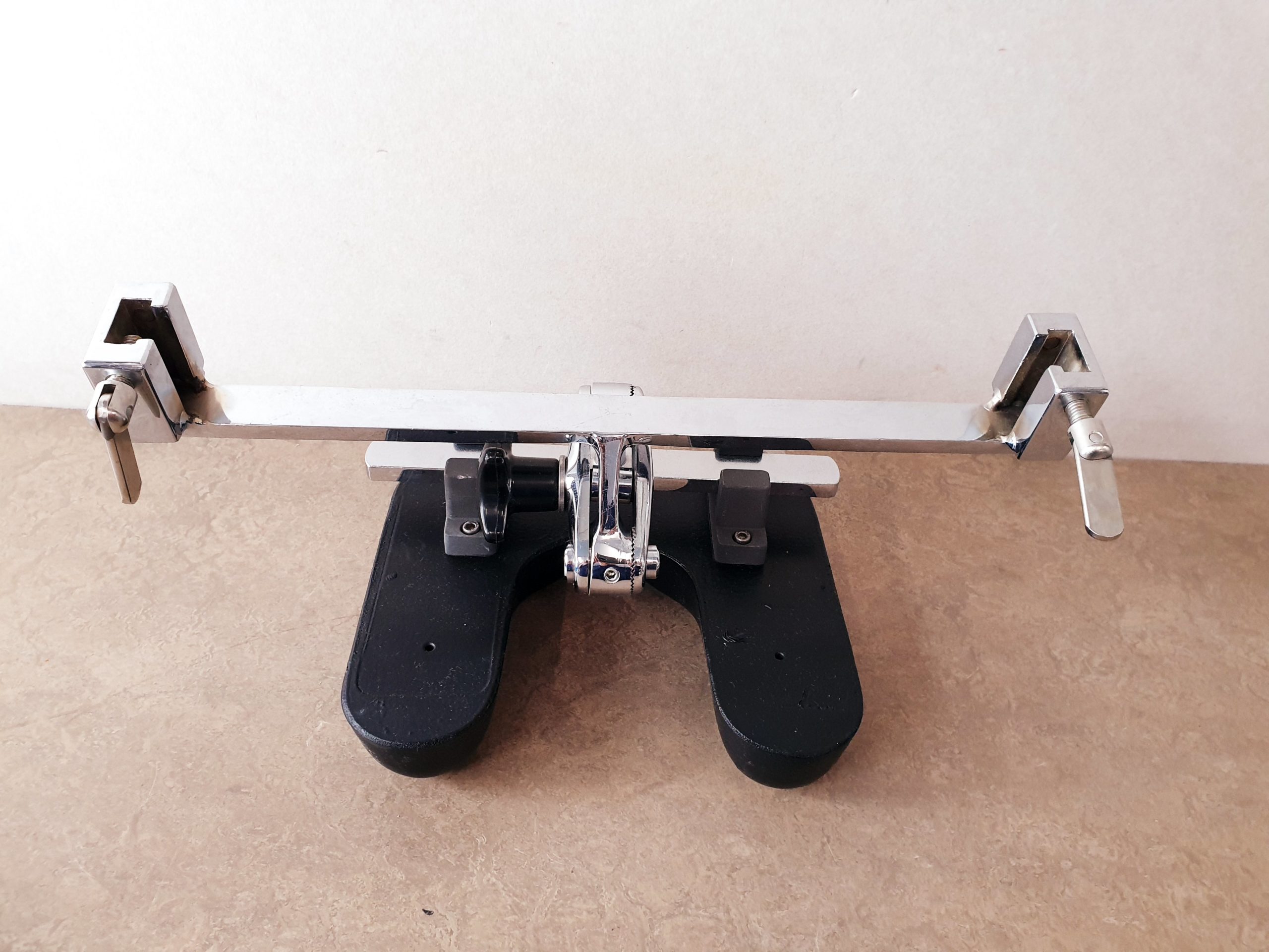 STIERLEN-MAQUET 1002.78 Kopfhalter mit Normschienenhalterung