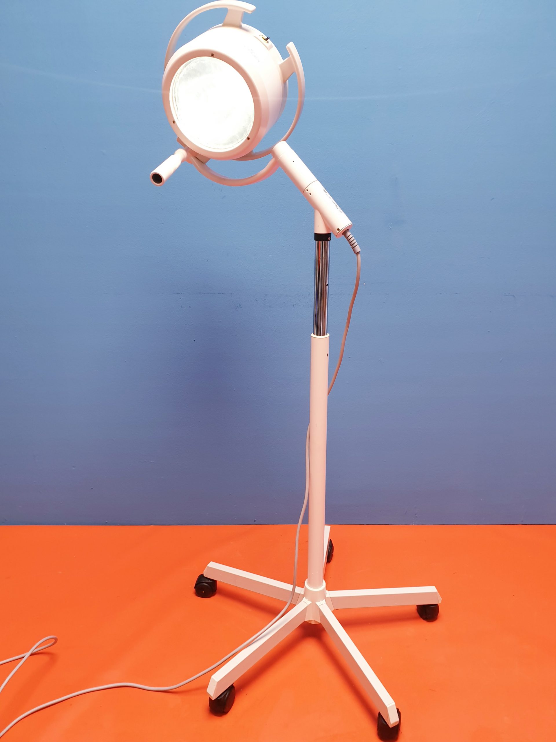 Dr. Mach Uniflex Untersuchungsleuchte OP Lampe Praxis Rollbar