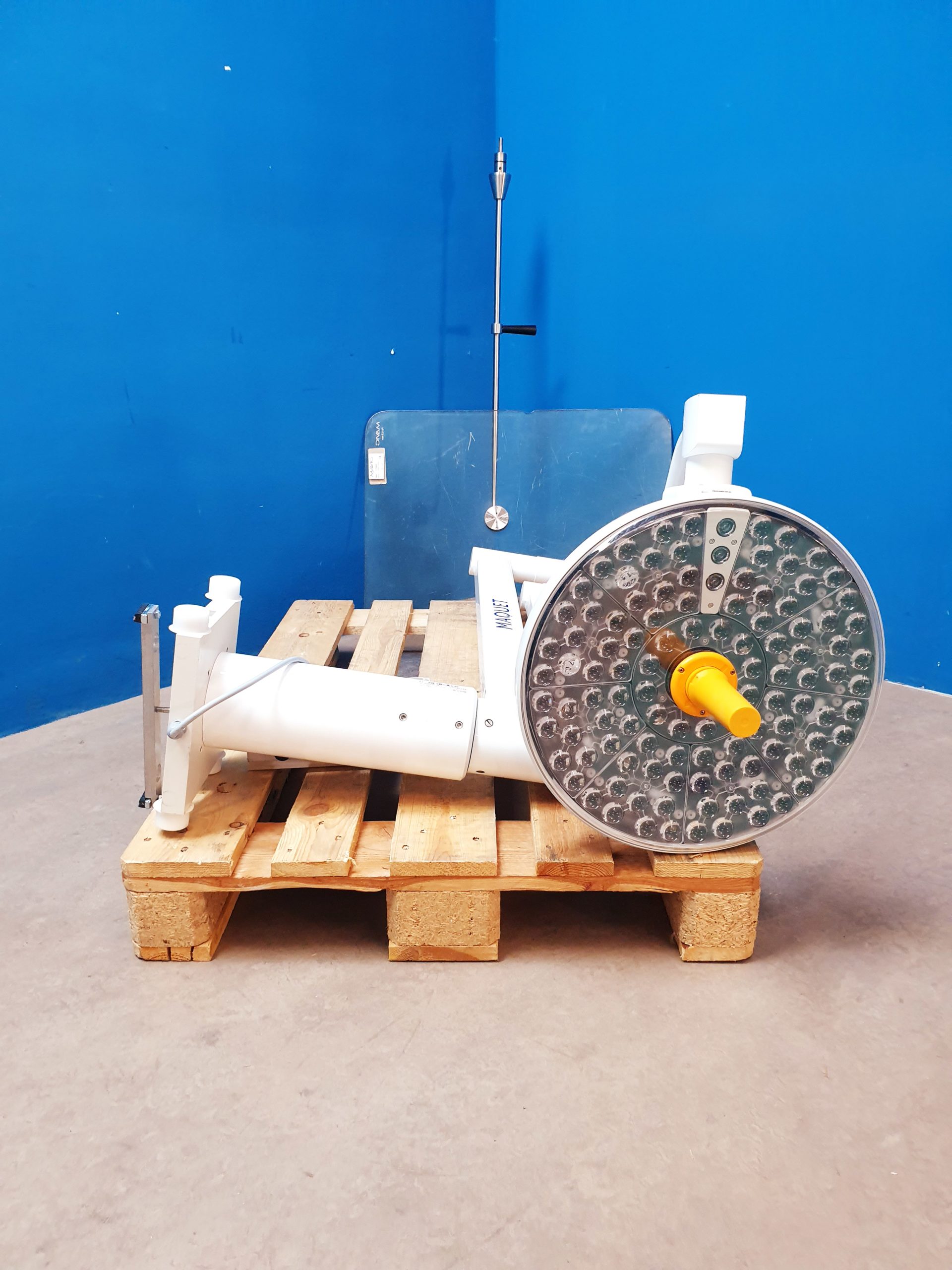 Maquet PowerLED 300 LED Behandlungslampe mit Röntgenschutzscheibe