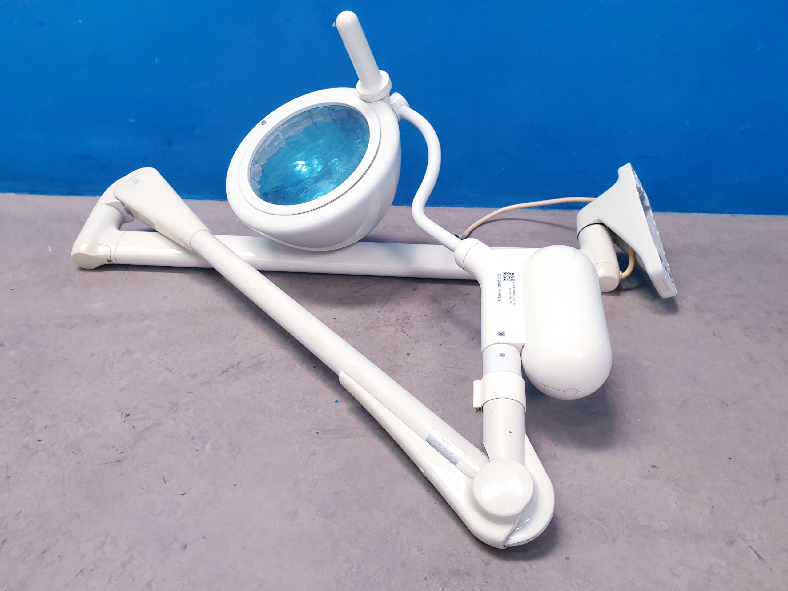 Heraeus Behandlunsglampe – Wandmontage